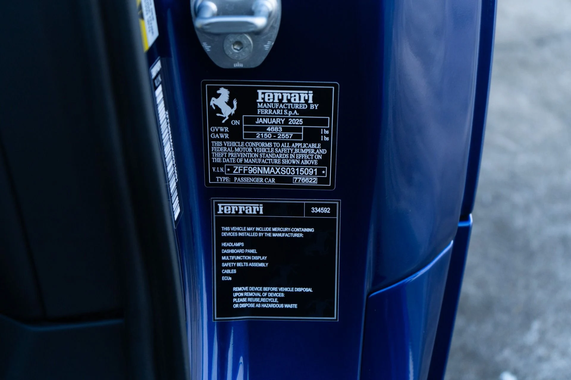 mph037_2649469196_Used_2025_Ferrari_SF_90_Spider_1768411390_bc9eba917d