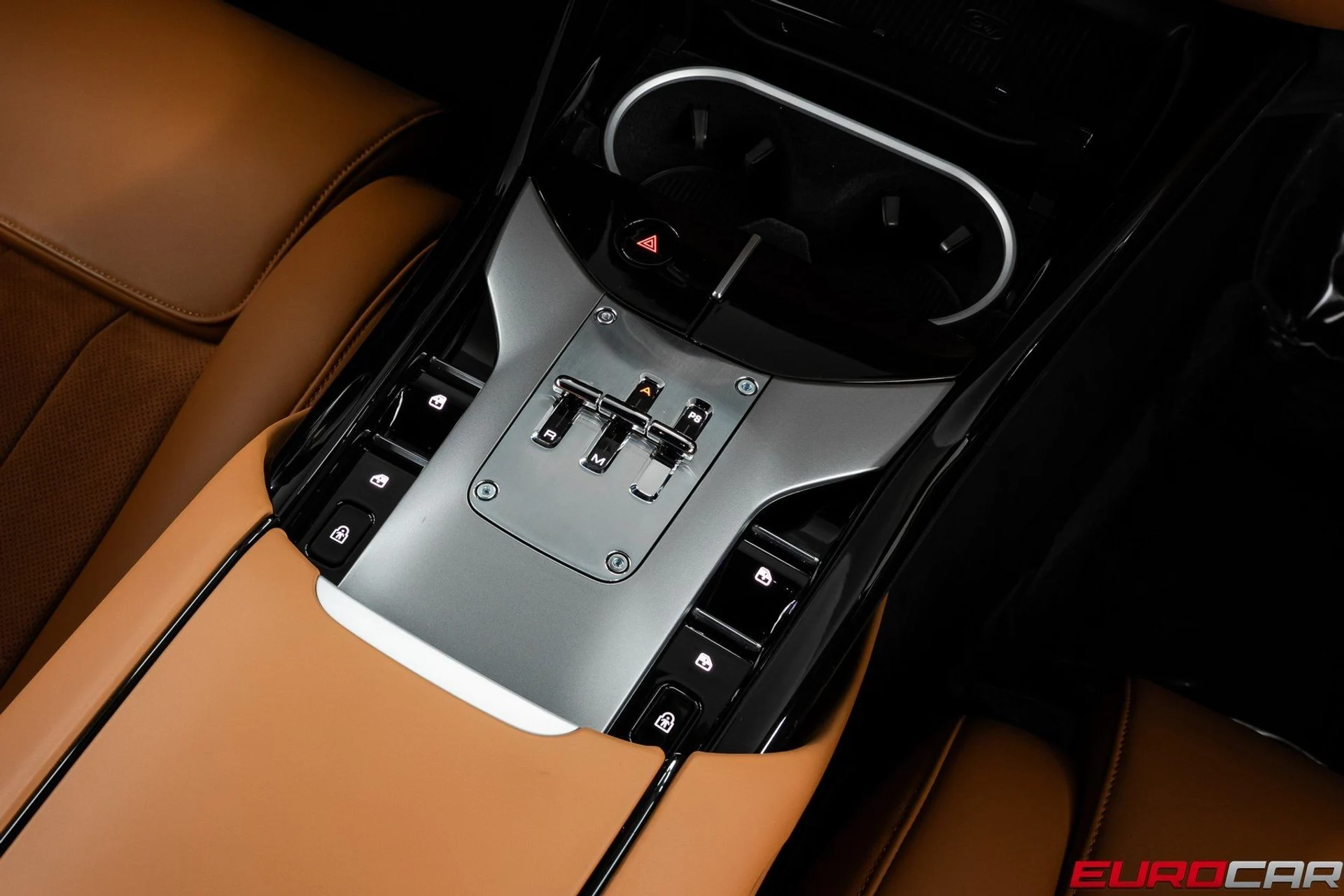 mph037_2649549808_image_38_99878b965f