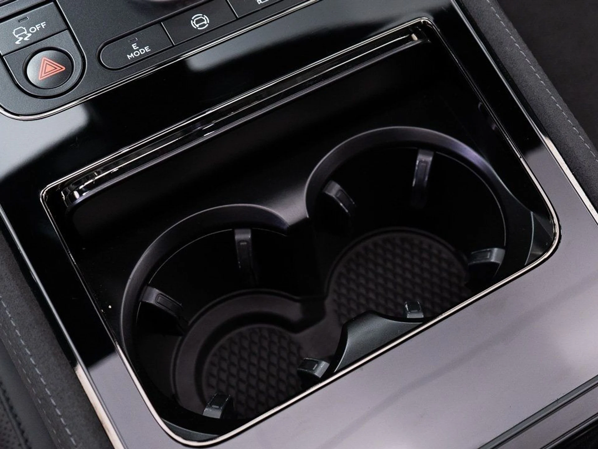 mph037_2655449683_dee566edbcd3fcba0f88540d308fcdba_491ea14ad6