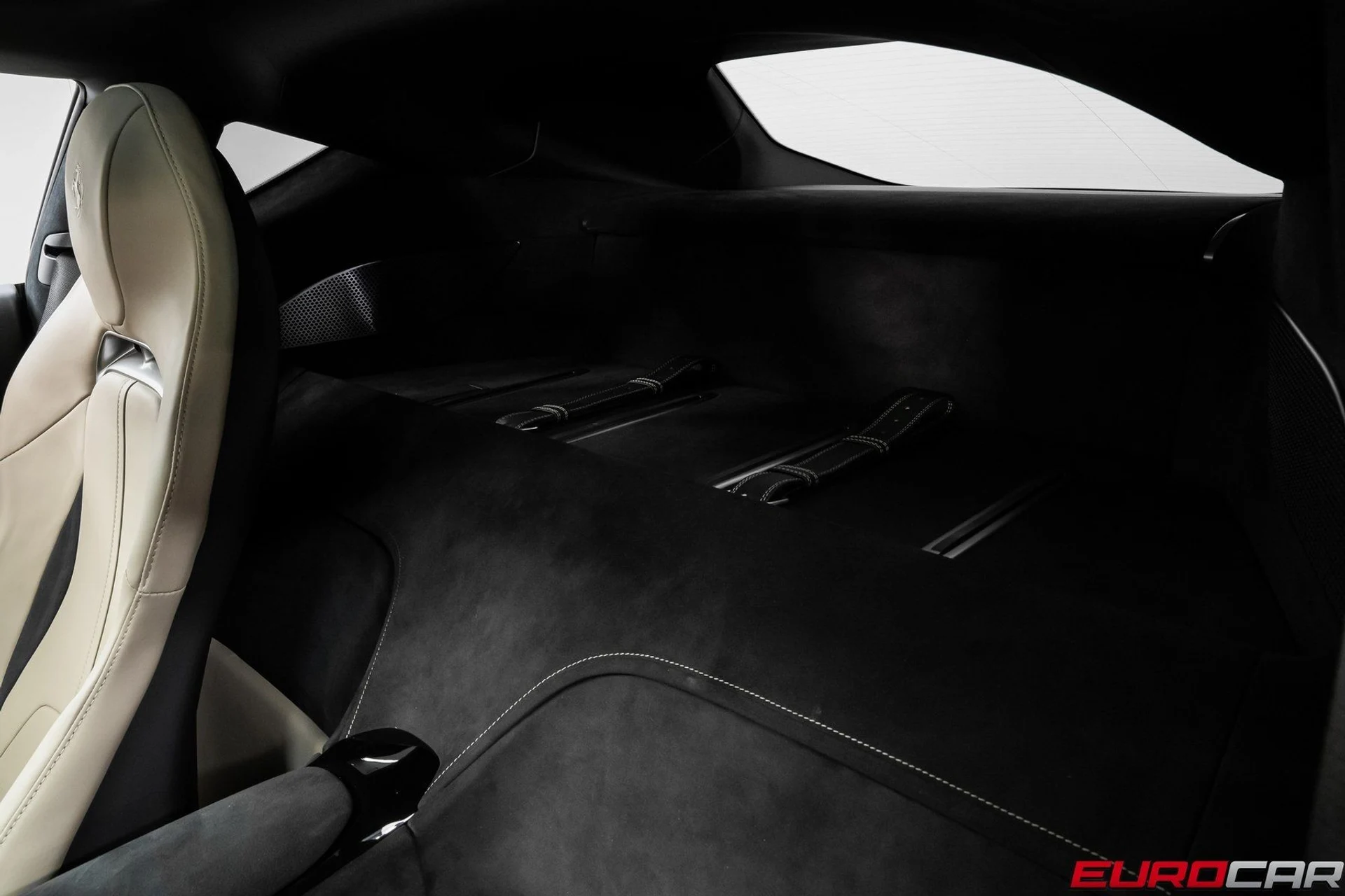 mph037_2657895544_image_38_3ed058268d