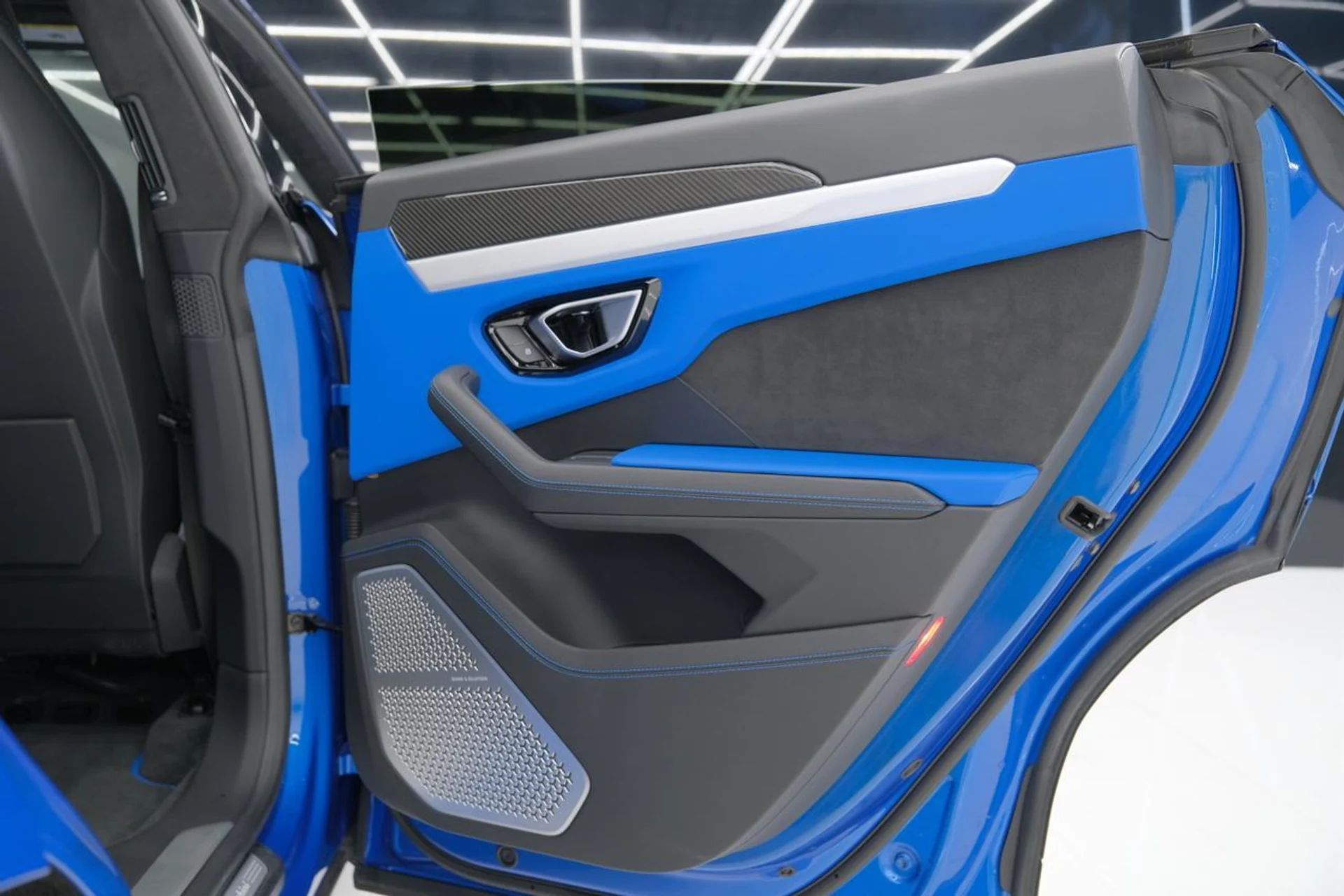 mph037_2665384656_2d2e85fba25a47f16f2dce17e0b9f7b1_9ffd527738