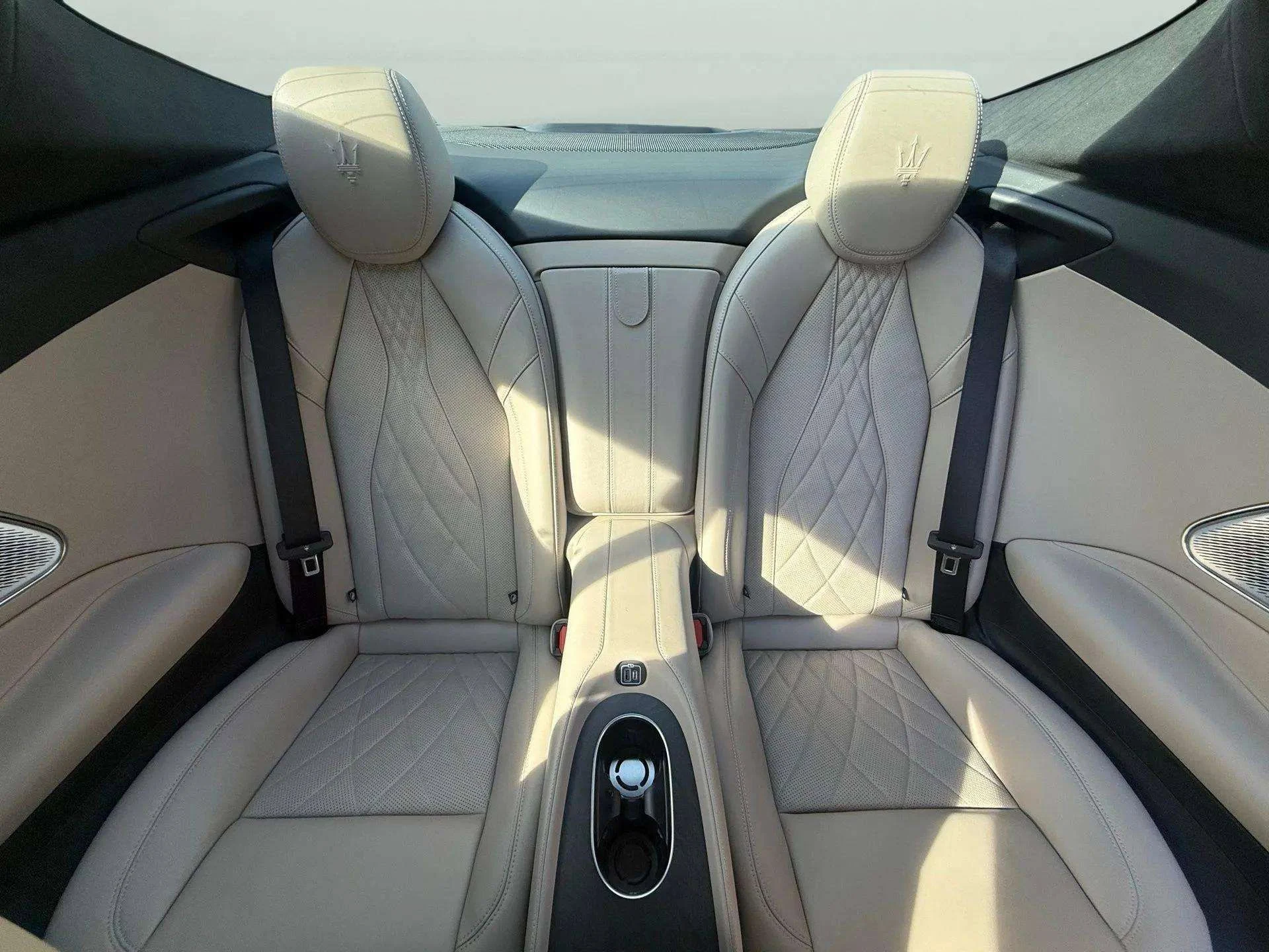 mph037_2678581612_a310b92ae97645a1887a913a0078d678_1efeaf9a03