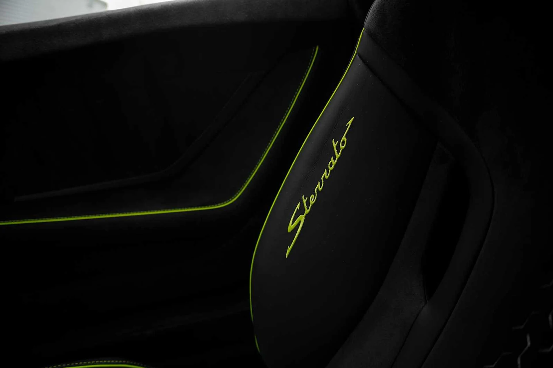 mph037_2683369913_fbfc04c5e023fa2322316dc1b513b71cx_ee4b42df90