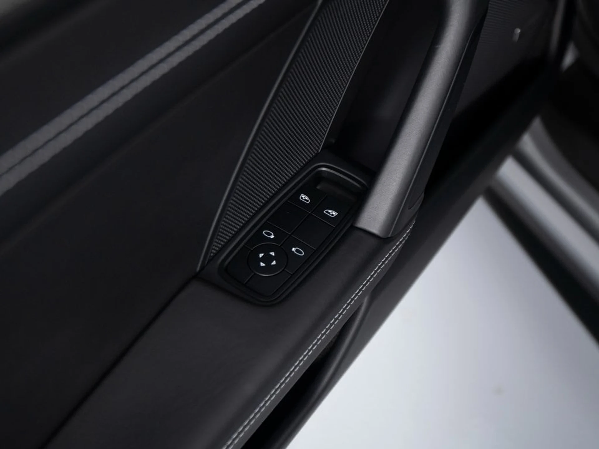 mph037_2694410582_adfc517873584d032a596038e4db8c93x_34952cb6ad