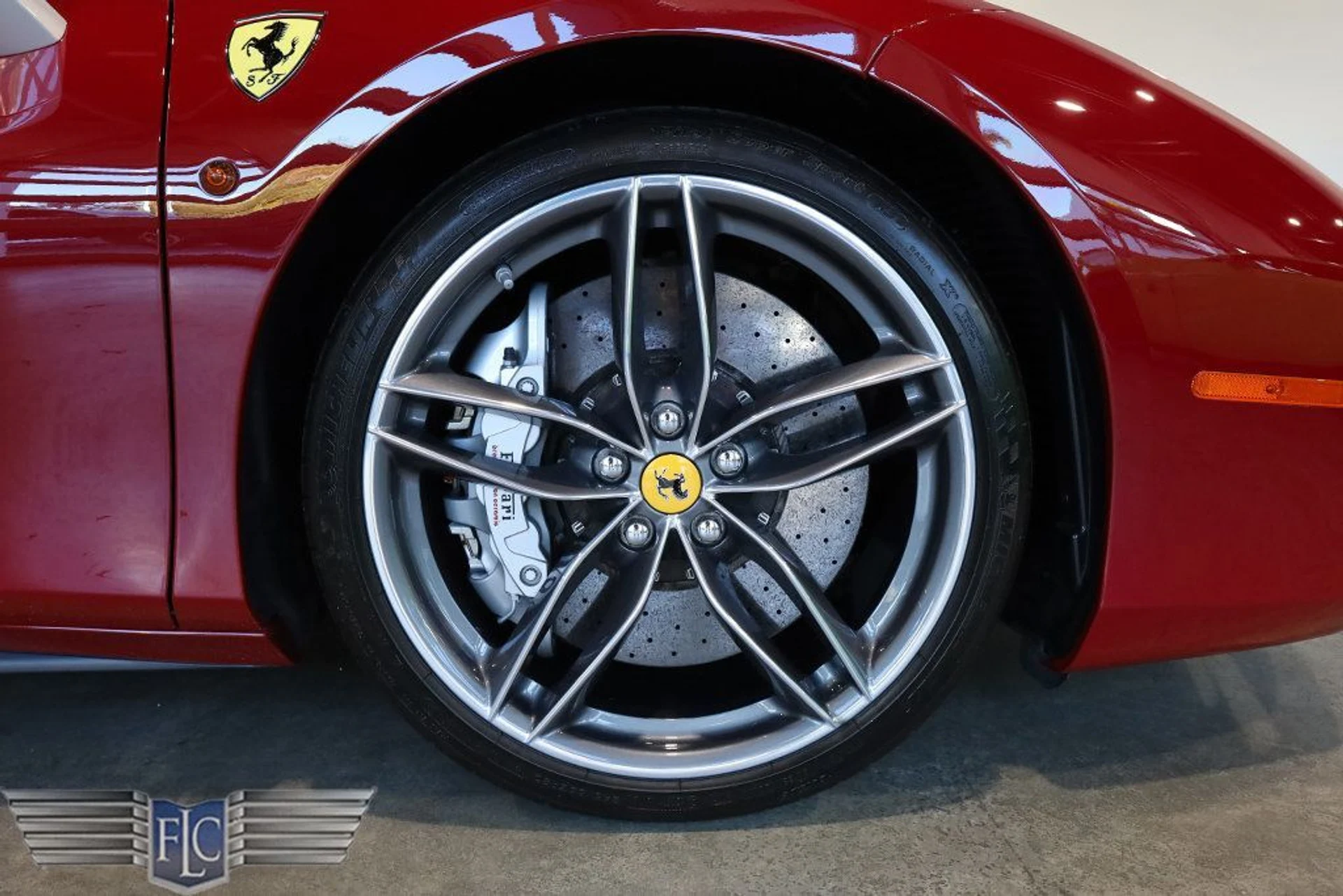 mph037_2696035746_used_2018_ferrari_488_gtb_488gtb70thanniversary_9689_22986493_38_1024_f7d6400e4a