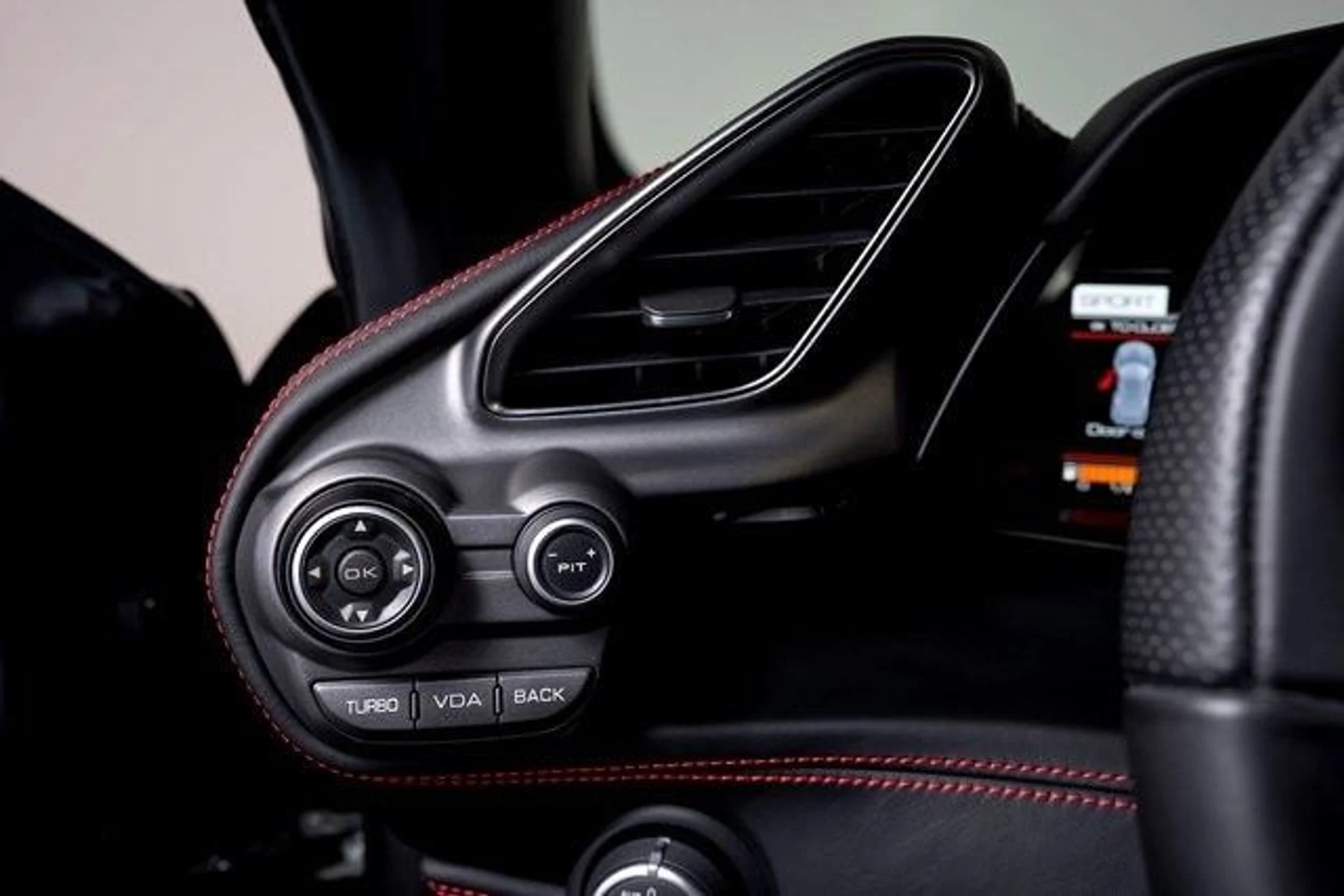 mph037_2698621022_4a9a8b83012e7f71f56d15ad0d3954a2x_fef9a82a05