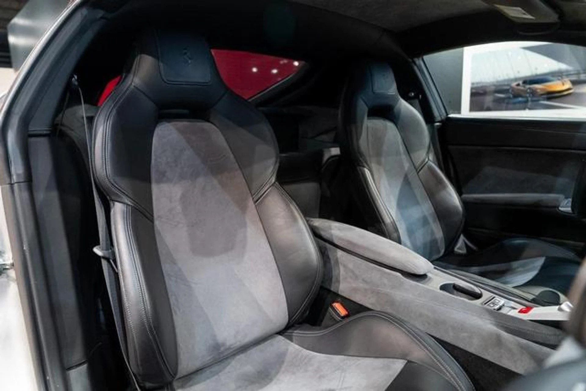 mph037_2717430833_jr2_YJR_2_R_Iy_IFWZ_5_O_1_G_Xap_f_W_U_d2e3030944