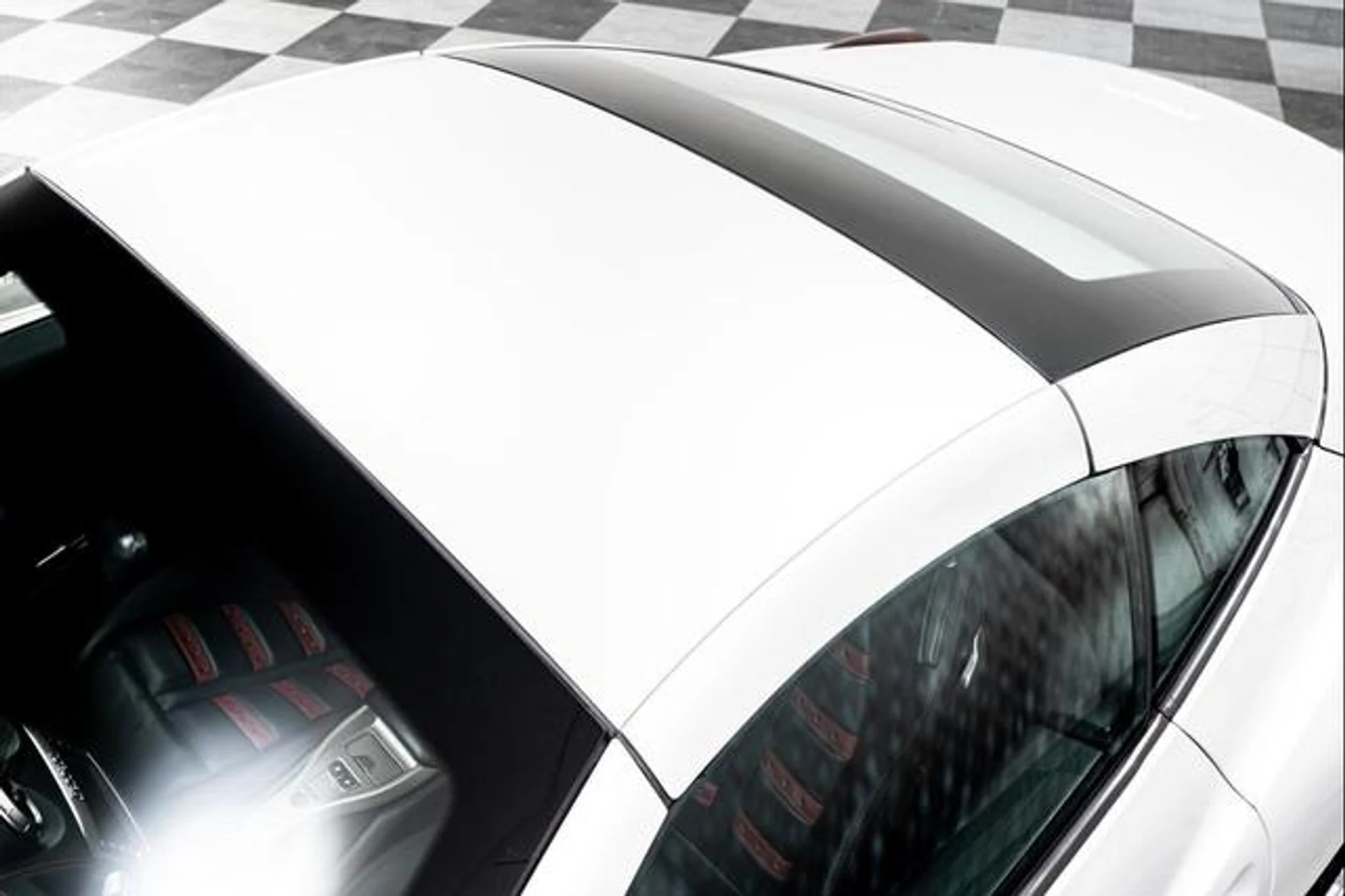 mph037_2730232303_i97_a6_w1i5i_Uo_T8vm9h_Scsbr44_4109d0ca7b