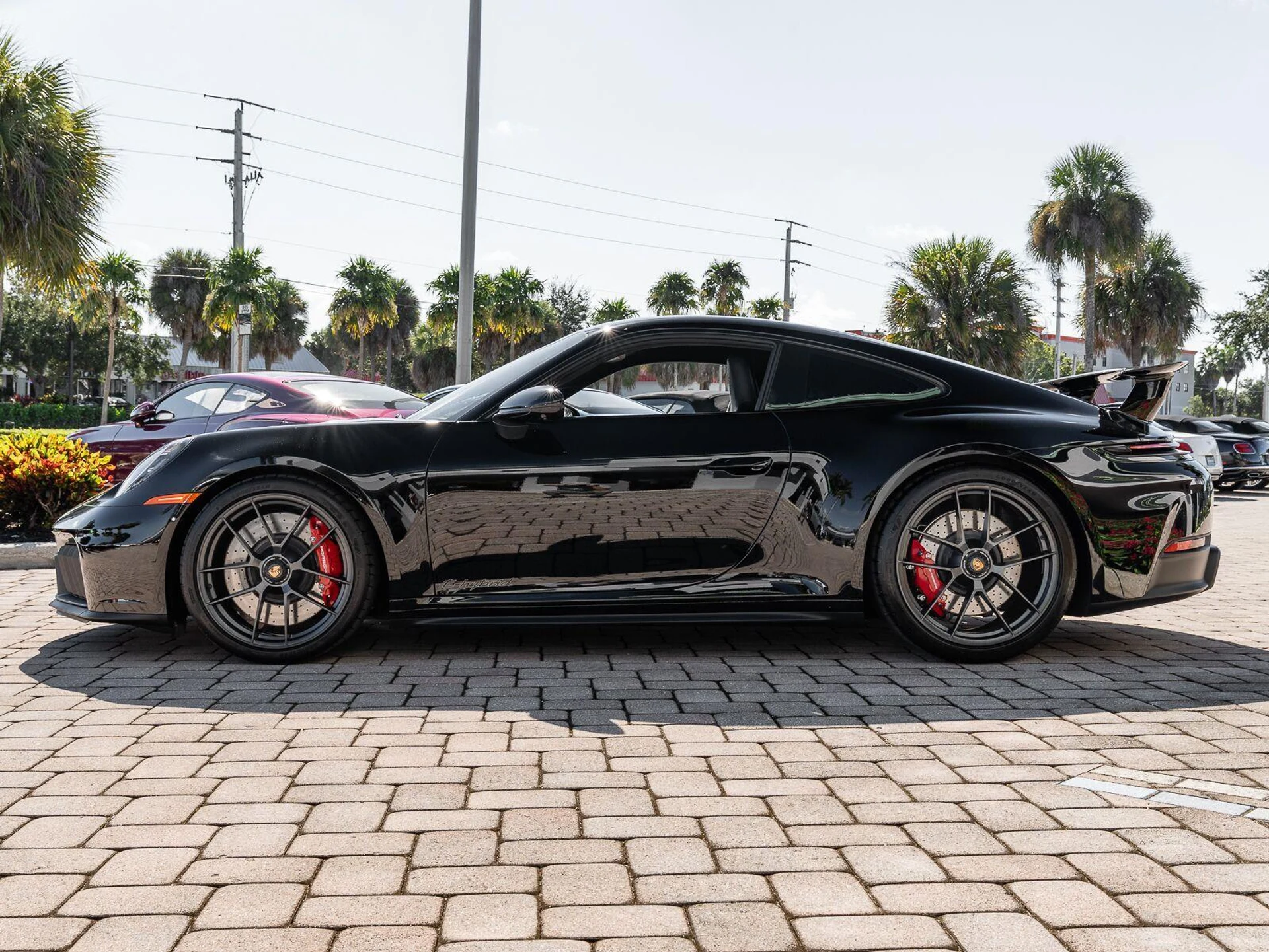 mph037_2732518999_Used_2026_Porsche_911_Carrera_4_GTS_1792094713_dcd054c2af