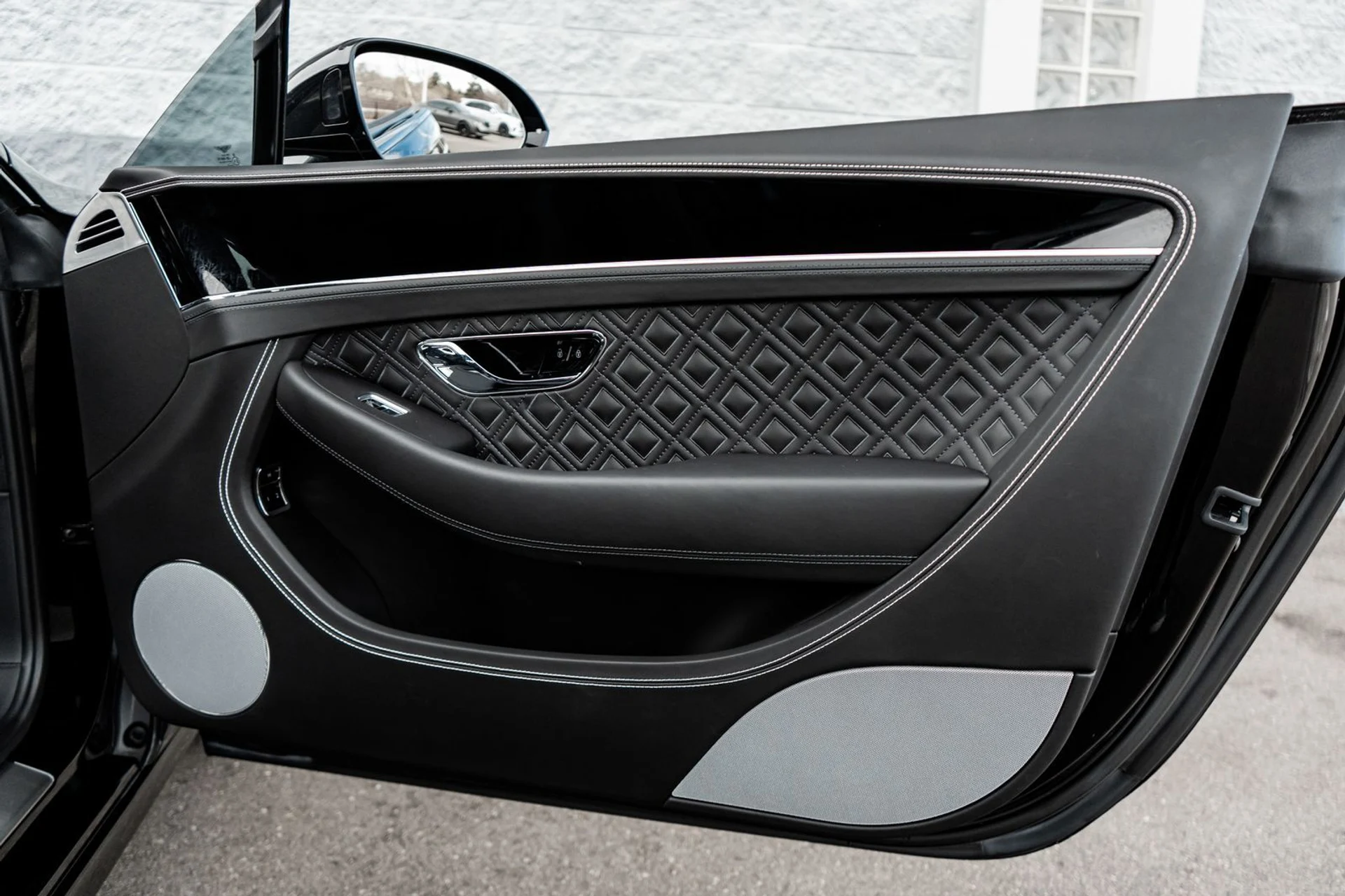 mph037_2737993172_22921964_389c_430b_a1df_5a8cdc7dd883_7e78bf1005