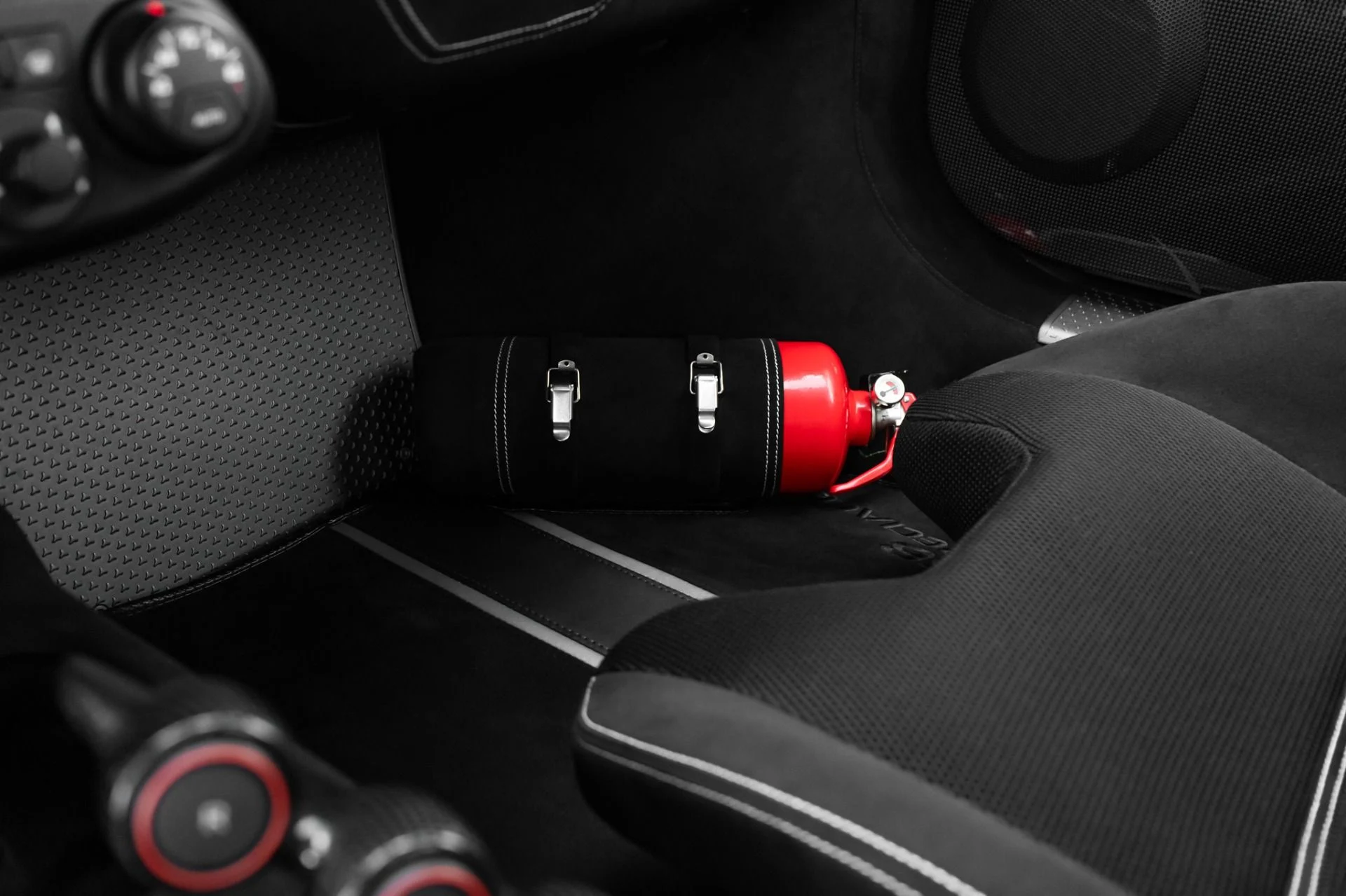 mph037_2742891118_Used_2015_Ferrari_458_Speciale_1783031651_3ed754ff22