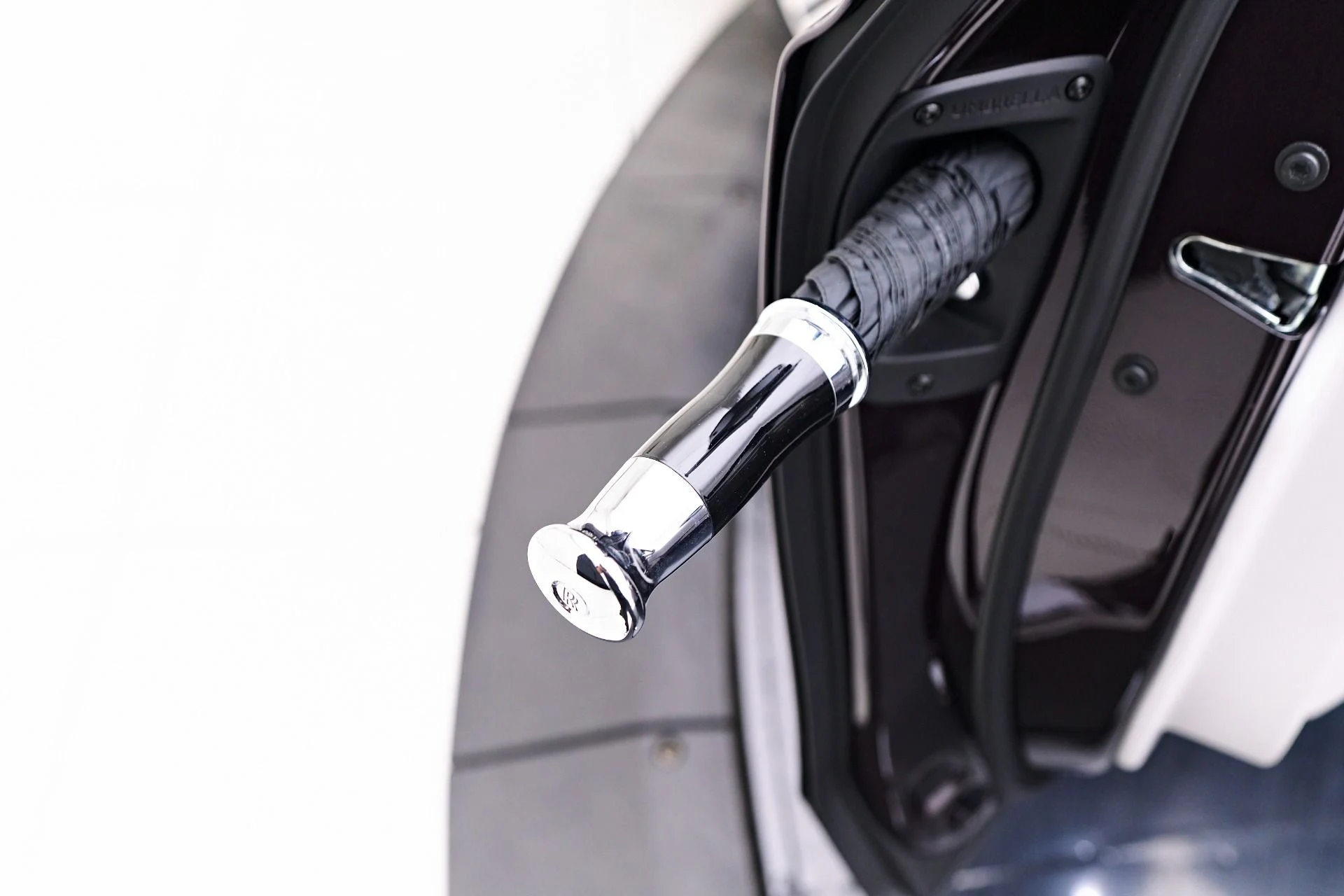 mph037_2771110039_Used_2024_Rolls_Royce_Ghost_Base_1752169894_9f7acec21b