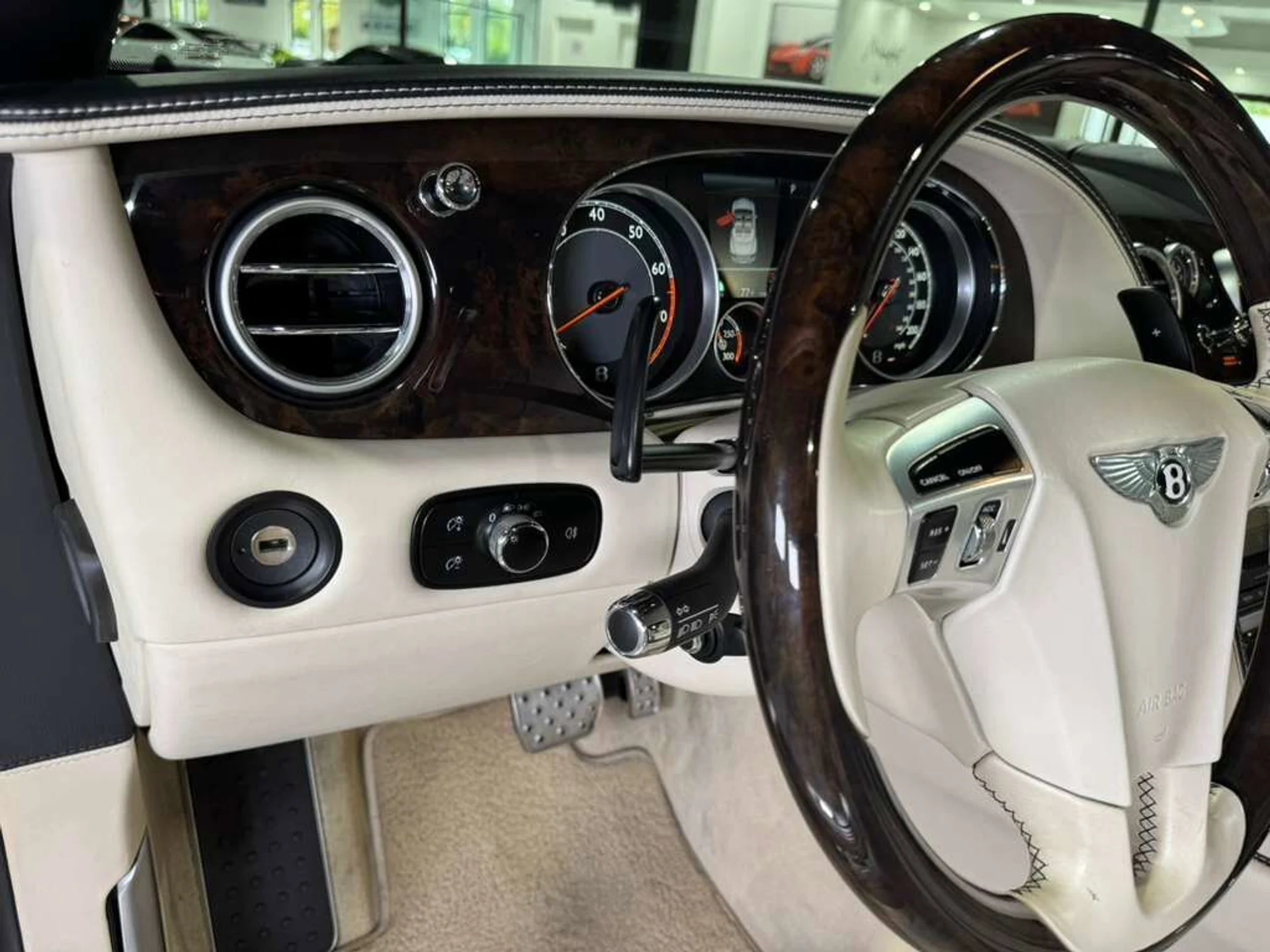 mph037_2786401607_ce82af4b96ada9c2804ed918827420fe_485f038c6e