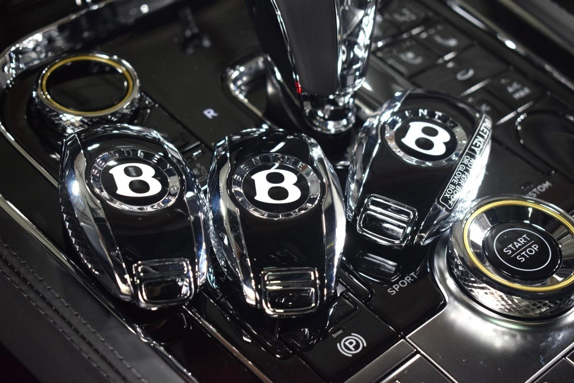 mph037_2793090190_0bf8e540656d76fb63f908d52f4b745dx_fe23e5f747