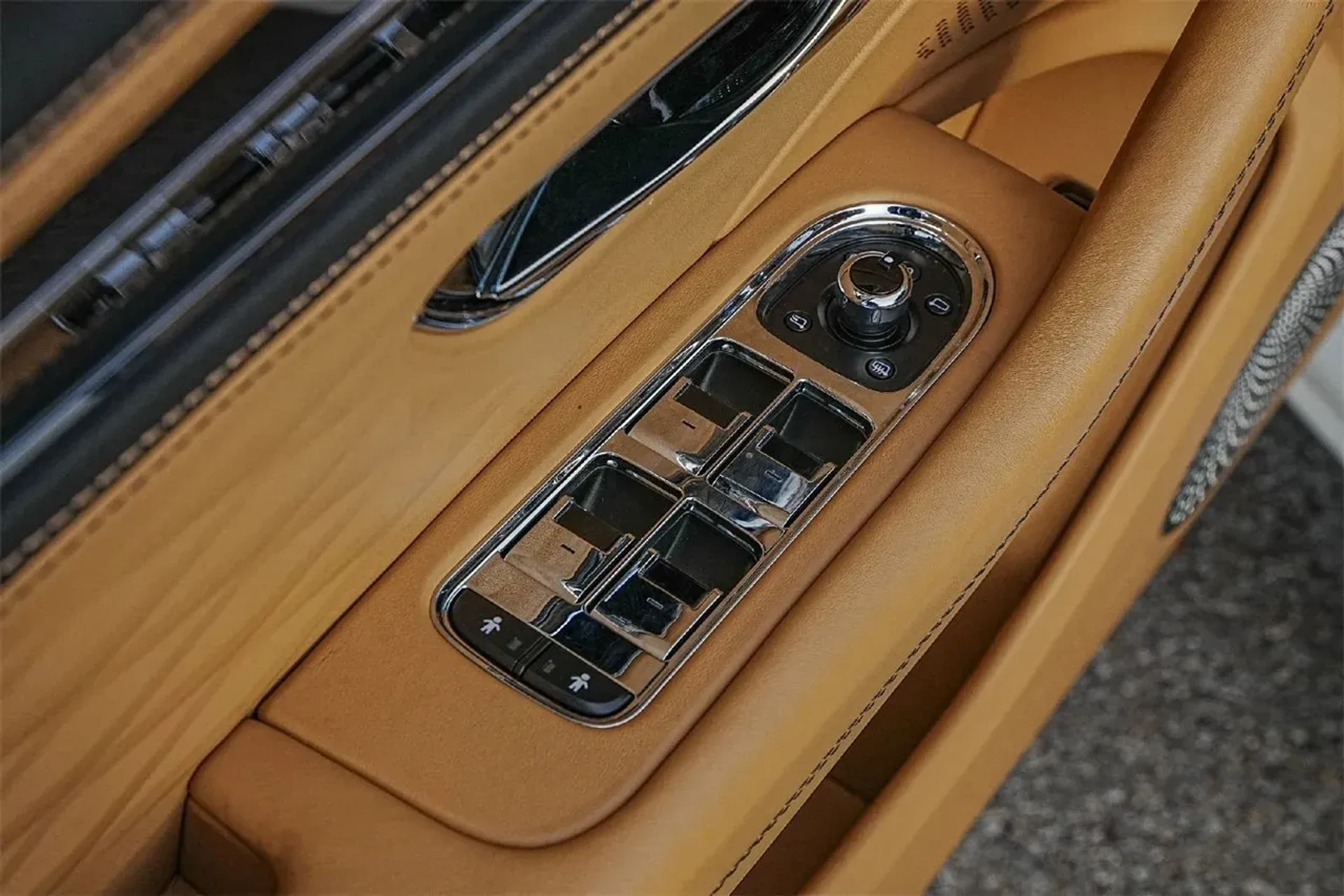 mph037_2794718133_fcc6f7ac80d048d4a5df752b9b325aa4_d466e3252b