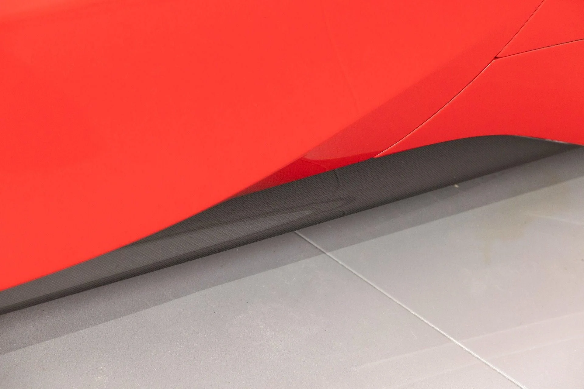 mph037_2802896624_Used_2022_Ferrari_SF_90_Spider_1788255973_1e62717ded