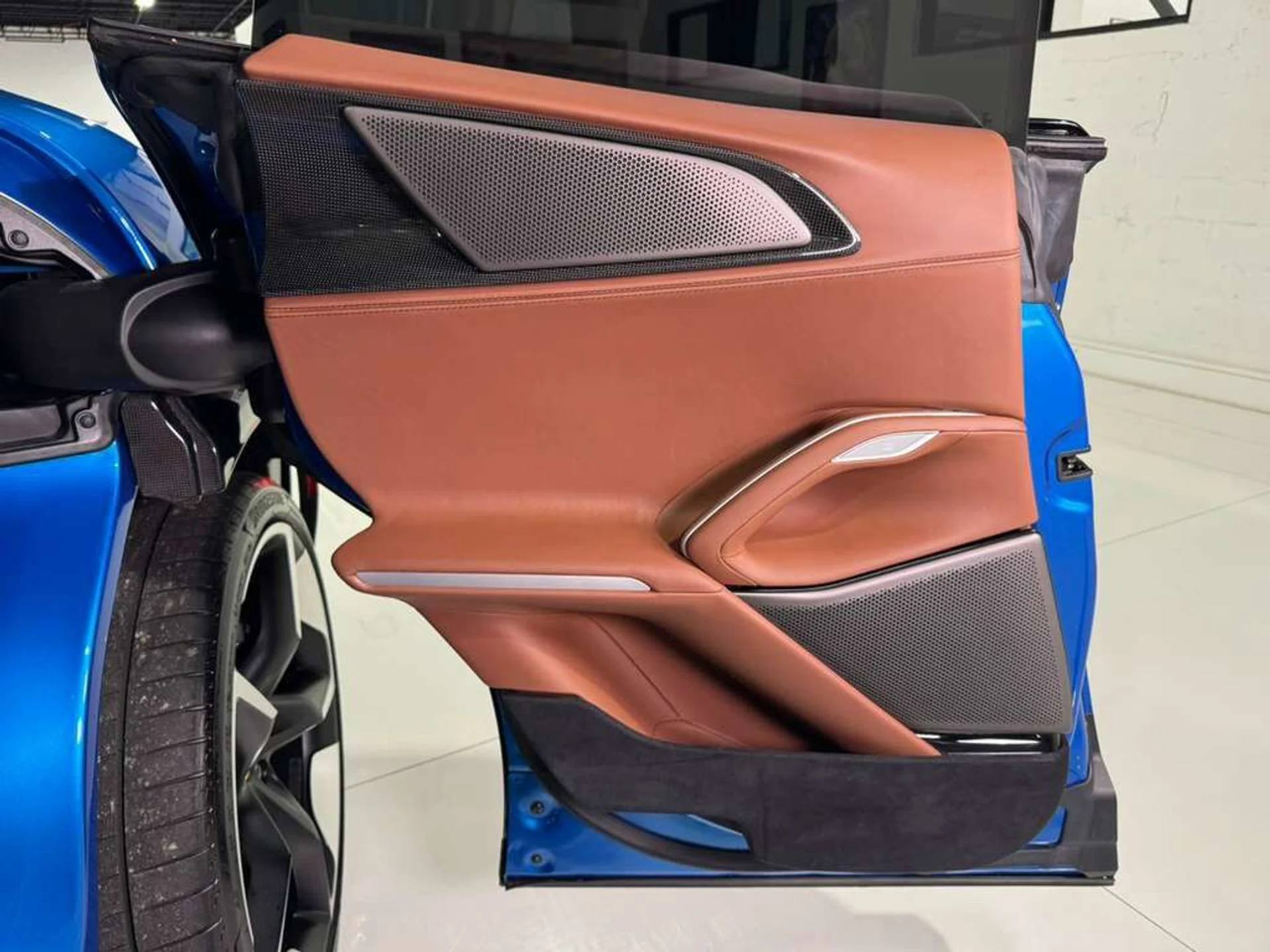 mph037_2810804010_cbd2eefe5dcb0265410ff5a5bfb33cb2_3821d0e17a