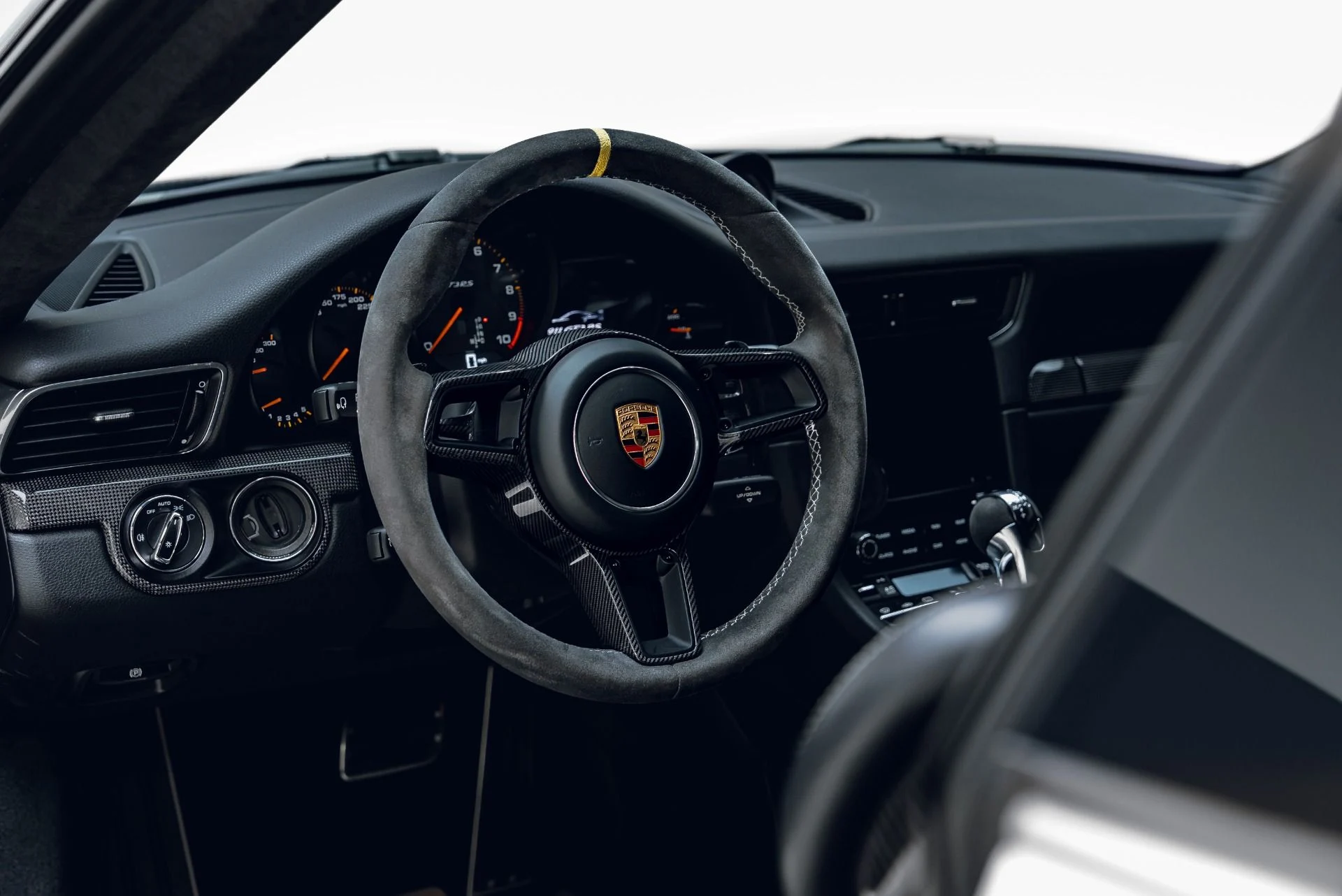mph037_2820473548_Used_2019_Porsche_911_GT_3_RS_1783617077_be3befdd95