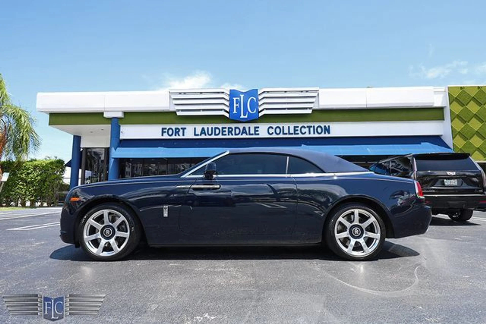 mph037_2820647578_used_2016_rolls_royce_dawn_2drconvertible_6305_22995256_42_640_3a3d37657e