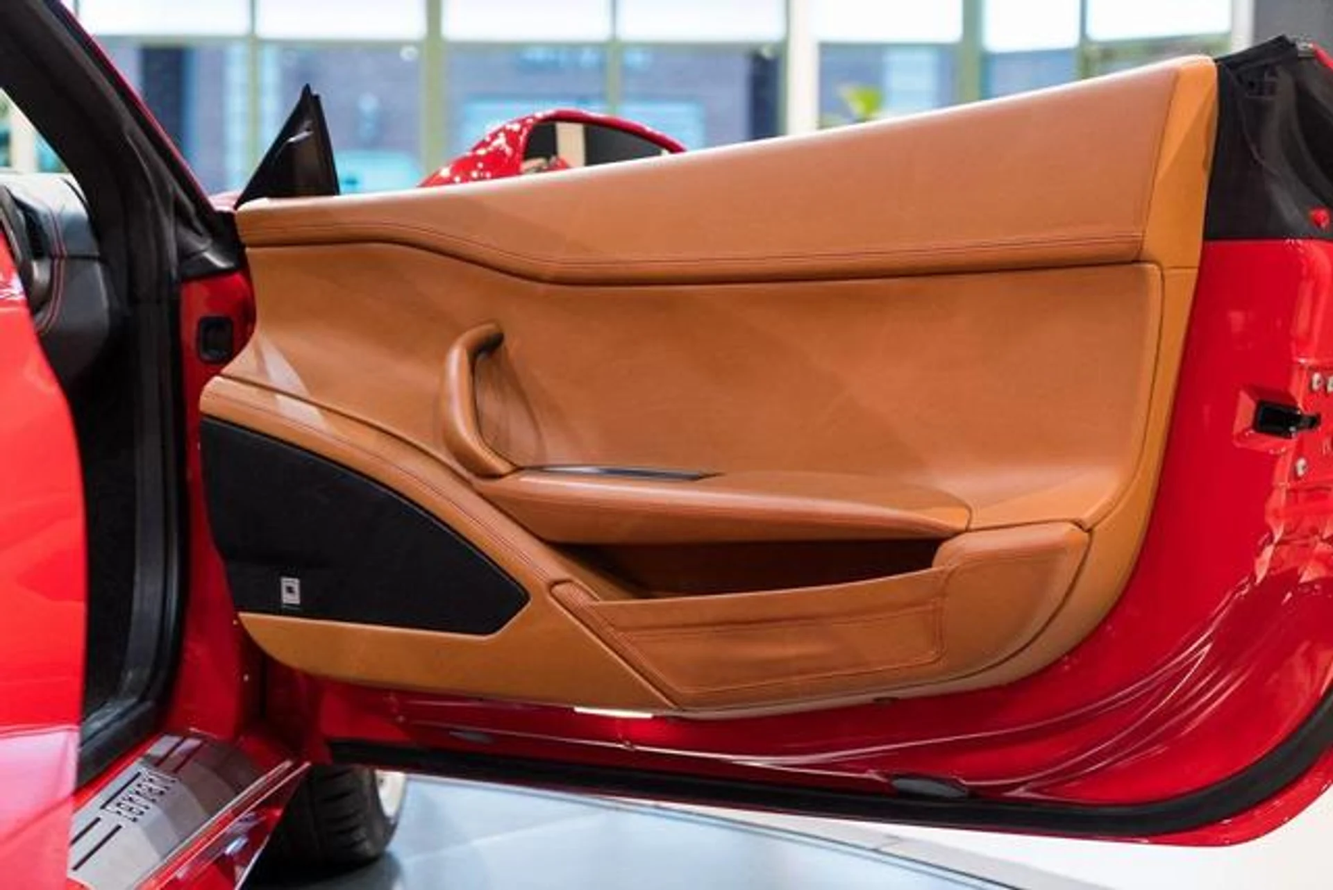 mph037_2820800306_OZ_4_Qpr_Jr6za_J_Xf_L_Aat_S0_LYR_Je_U_5f914102ab