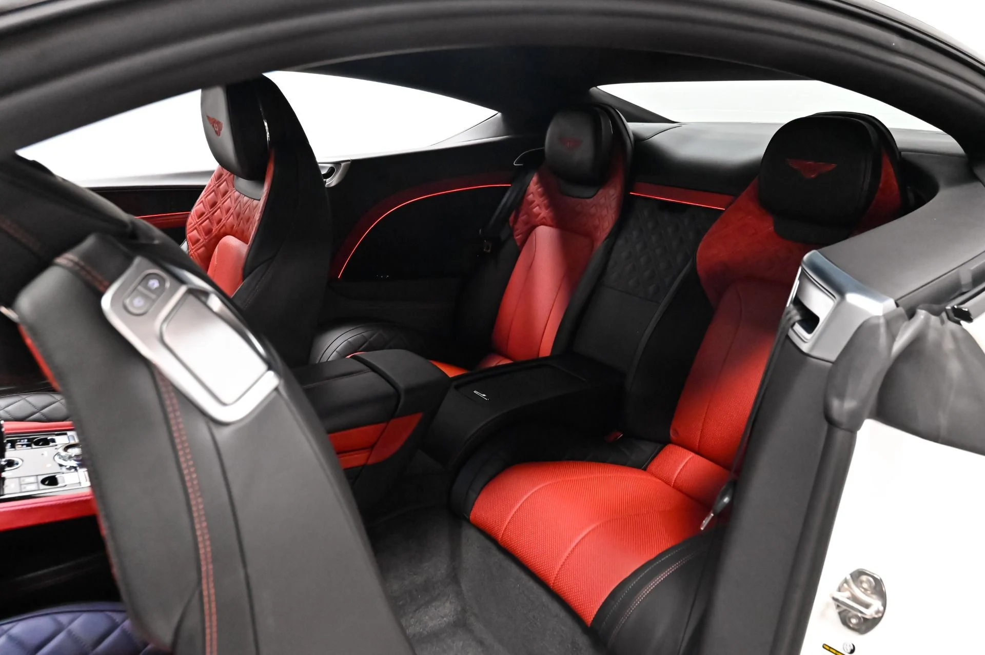 mph037_2826389374_Used_2020_Bentley_Continental_GT_V8_1792005838_39206f8cf0