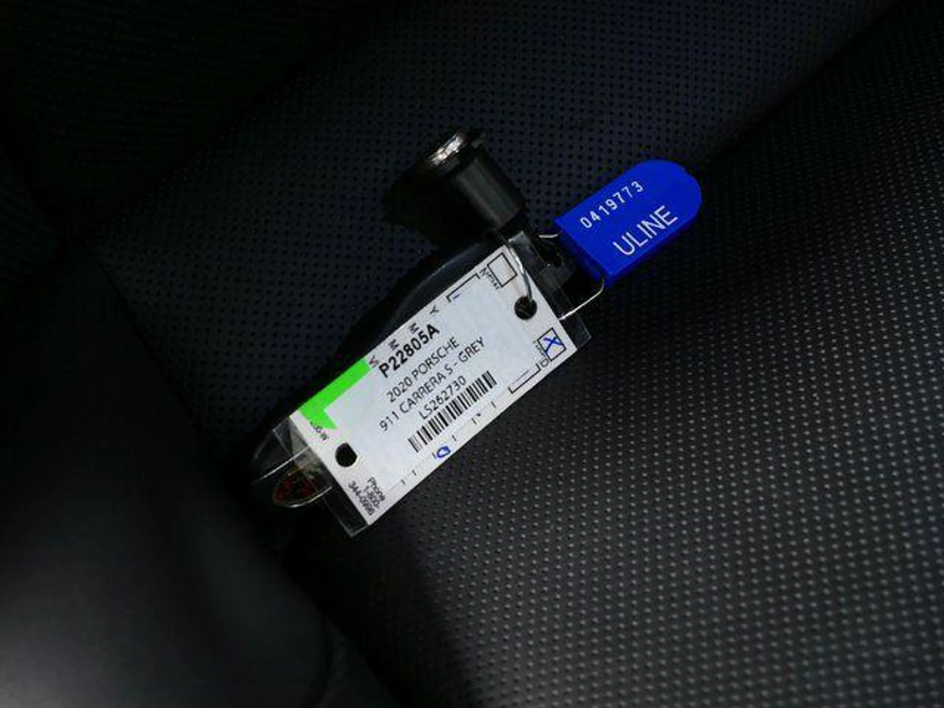 mph037_2832046085_zb_Vb2c3_I_Eo7d_Yf_Agi9e_HR_25_FU_80_2b5de0bf31