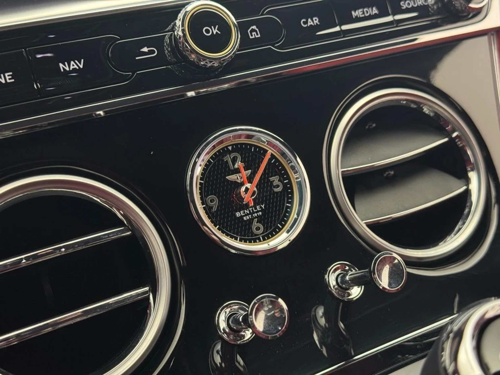 mph037_2834182346_kbj6x5ka7xbd7ryj2hcip41oc3l3_f797ffc372