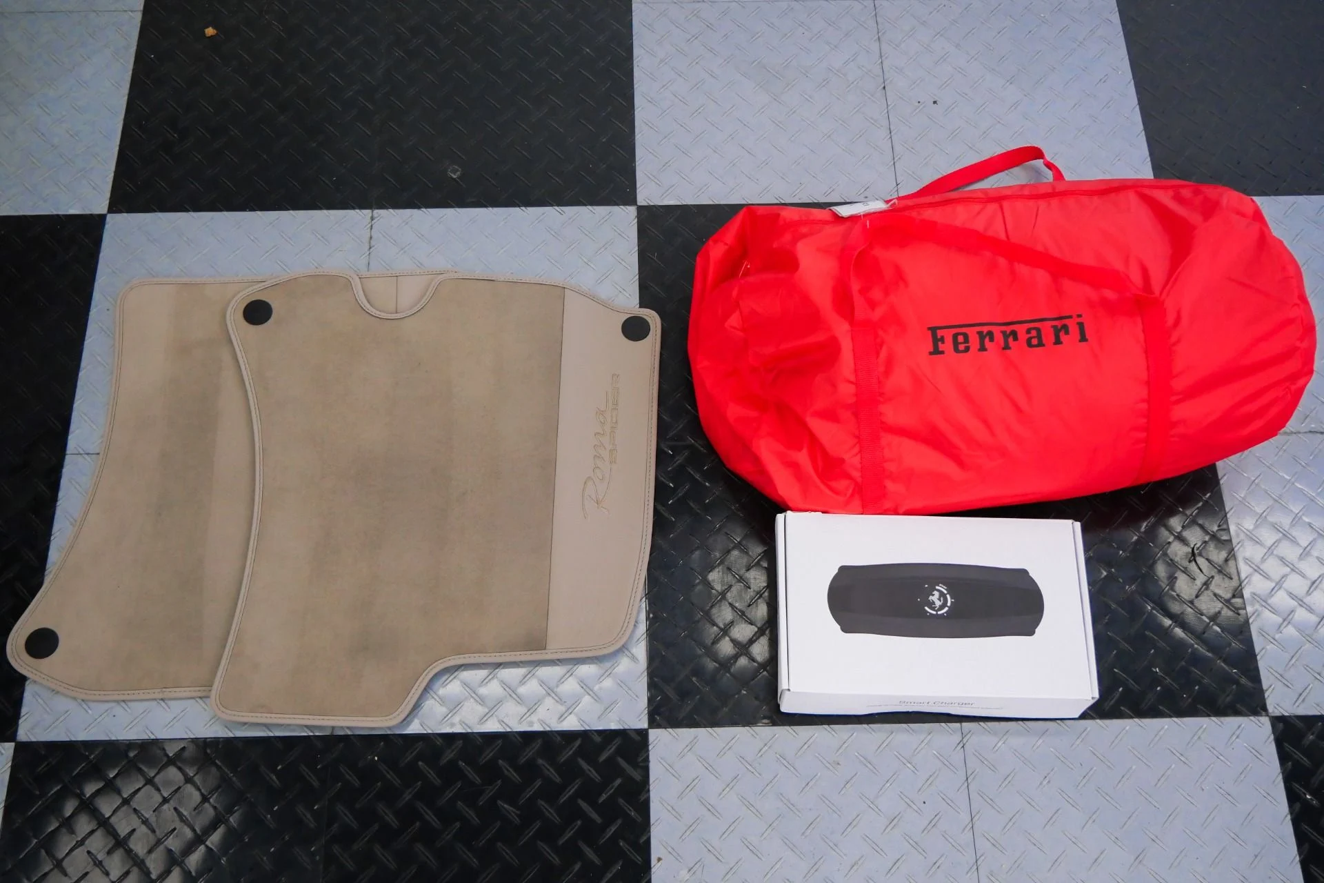 mph037_2840770539_Used_2025_Ferrari_Roma_Spider_As_New_Magneride_Suspension_Loaded_with_Tech_Options_1776957266_66a5e33b2c