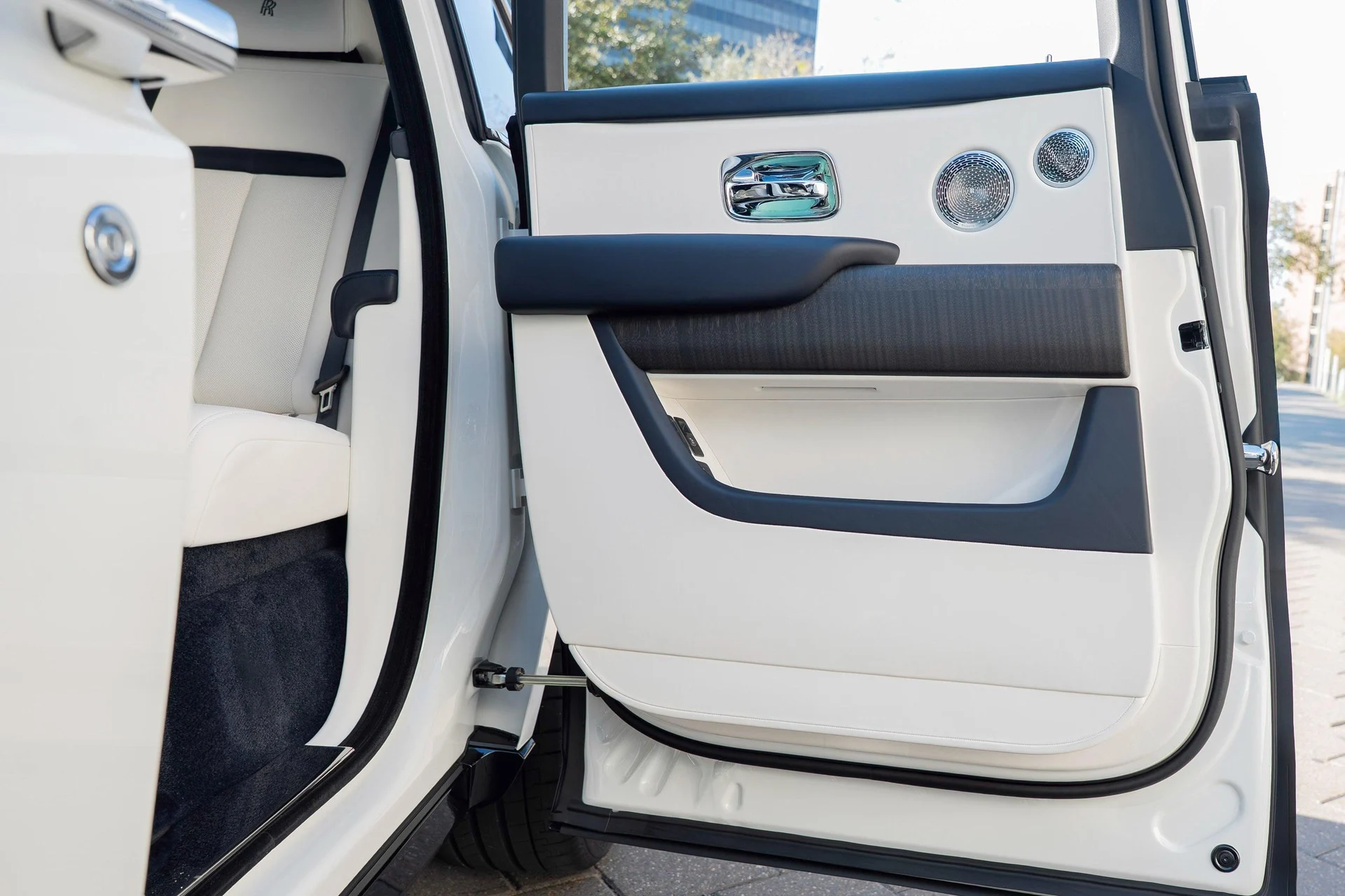 mph037_284102206_476162068_695cc6918f3ee920bf5188da_8e3dd44177