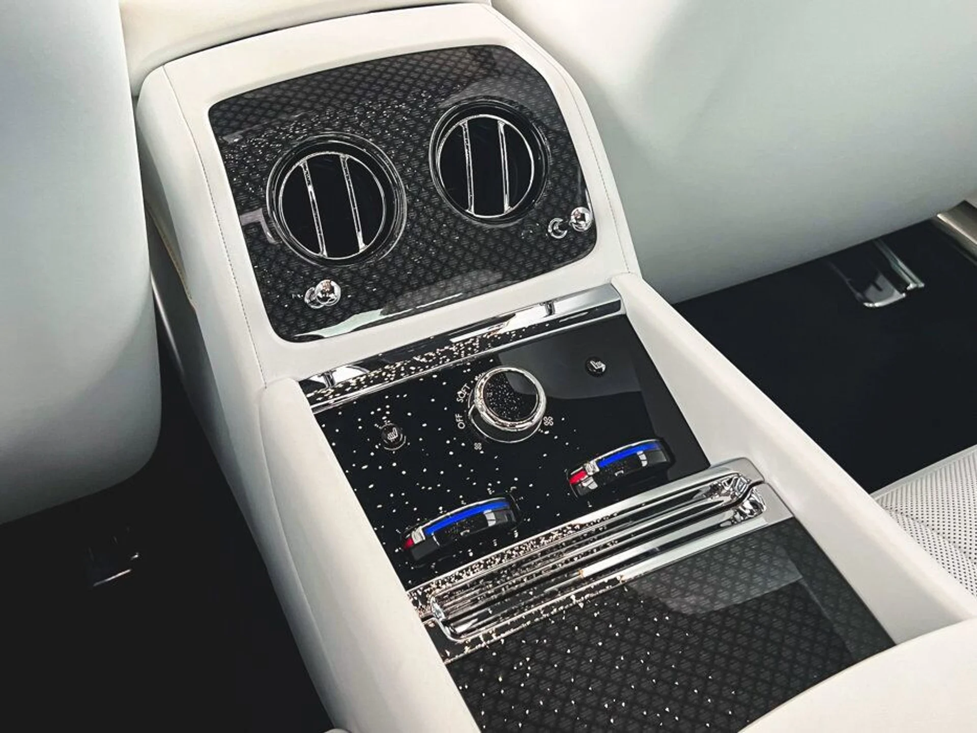 mph037_2852941844_7eeb5a87ee1ca871e1021eddc8b1ee2ex_af4a6fe45c