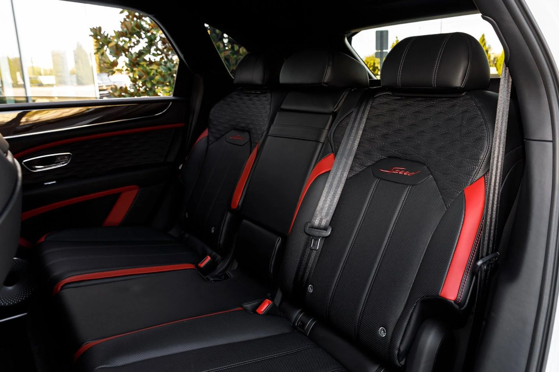 mph037_2860867517_7b594d9f652001b3944858f8a53dc399x_7c8c119c72