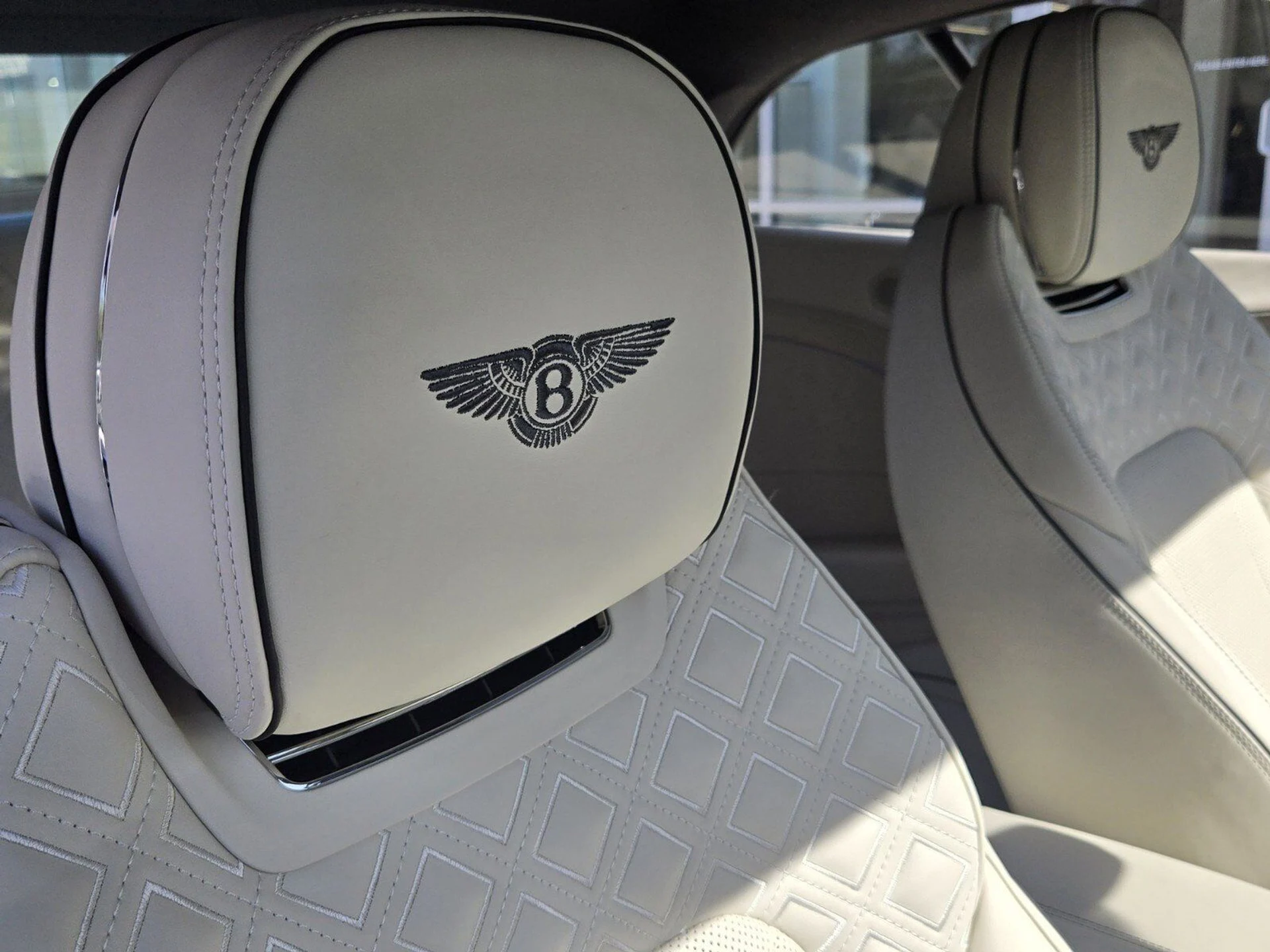 mph037_2863094183_980967851851681b85768f8444075e60x_cf98c2cbf9