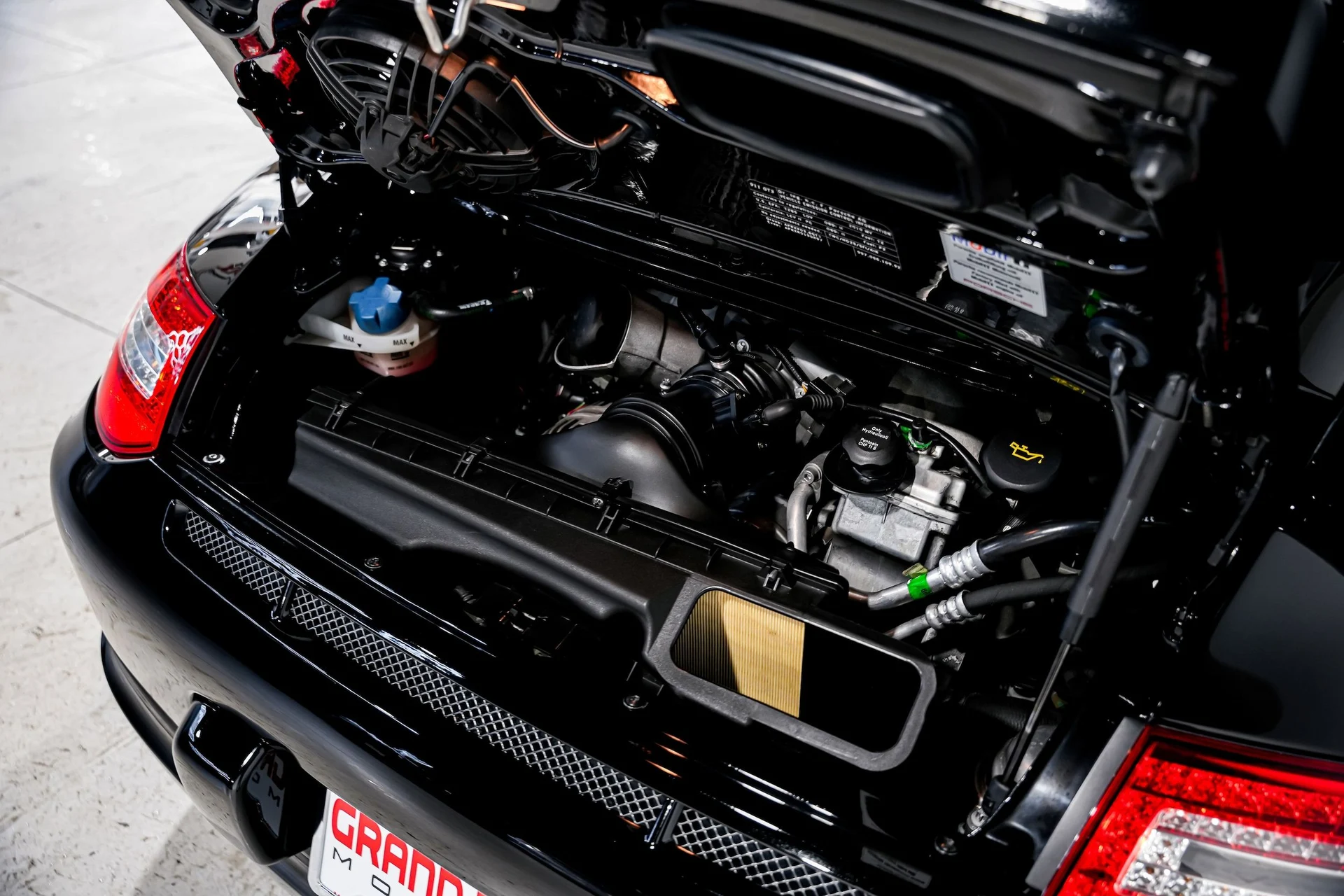 mph037_28644927_43fb9e1aad62c0cda615351218cc61c2x_0f8057e3af