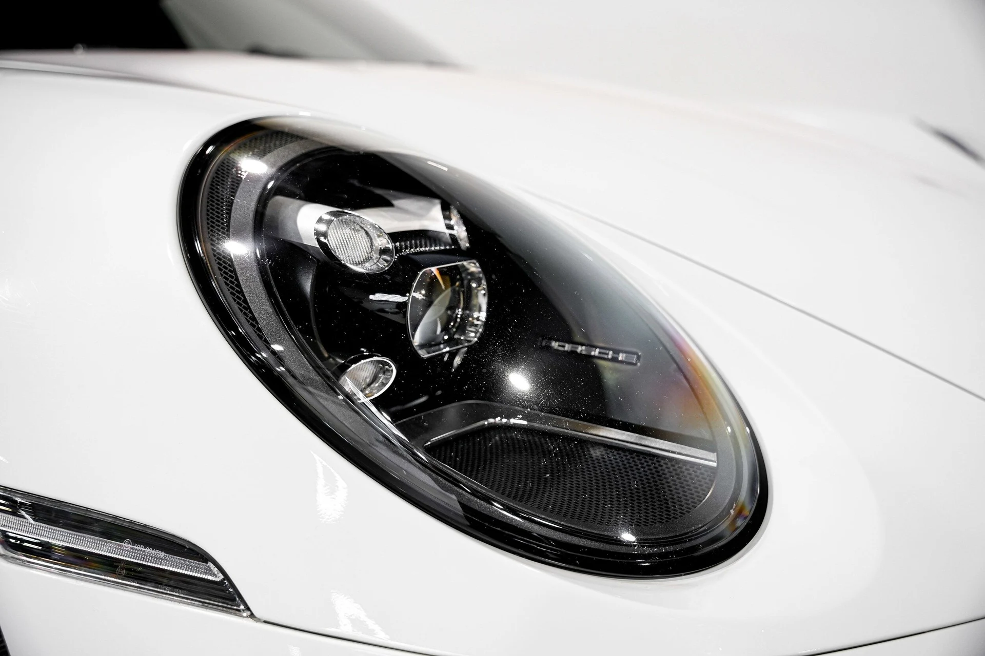 mph037_2871554220_83aefa776f0175ef7b796b567d6c4d5dx_c6c7ac3030