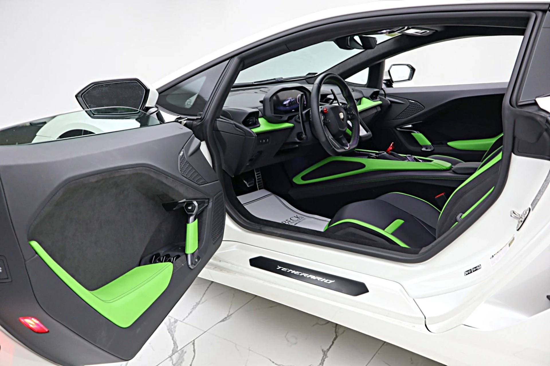 mph037_287179052_Used_2026_Lamborghini_Temerario_LEASE_OPTIONS_AVAILABLE_e0cd2a188a