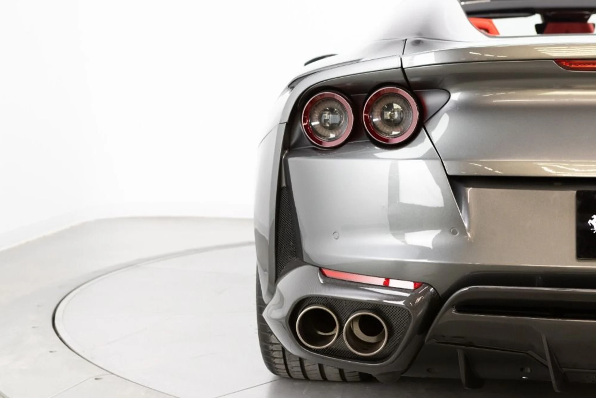 mph037_2874185760_Used_2023_Ferrari_812_GTS_f3ed75f0ee