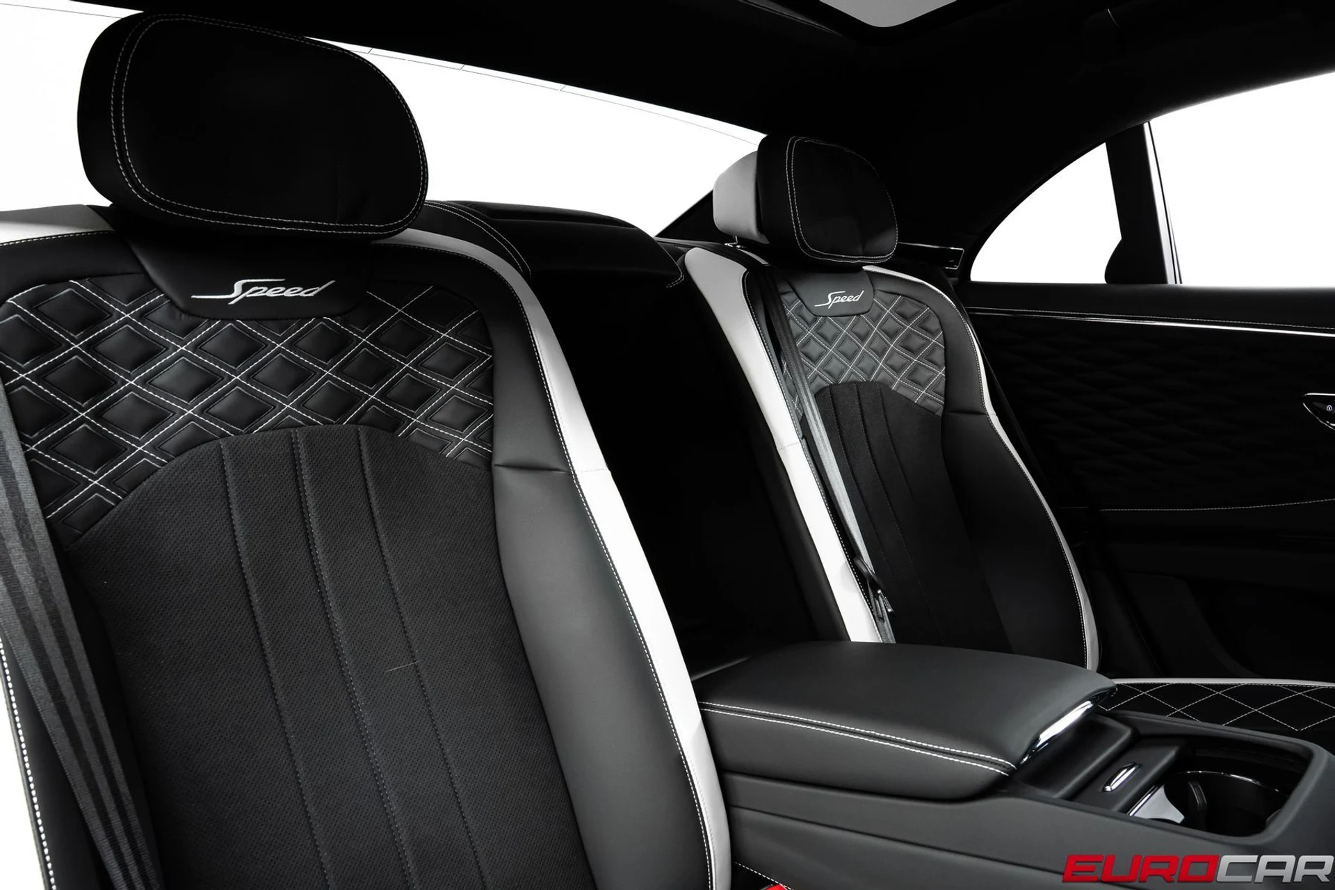 mph037_2880531133_95d24077_21a8_4fe8_8bd8_1c84b5ec39e9_36fc0eafd6