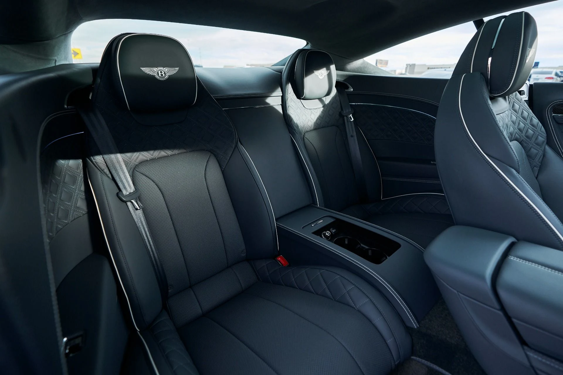 mph037_2886961548_Used_2023_Bentley_Continental_GT_Azure_1761756003_879e496deb