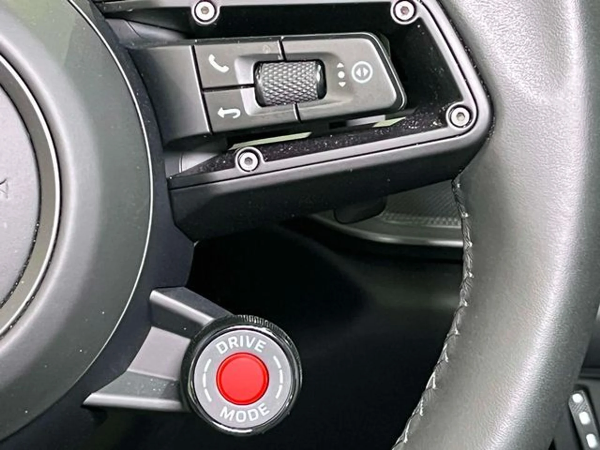 mph037_2895655183_c2e54a197fc990ff8ca3774795c43c86x_a16462f7cc