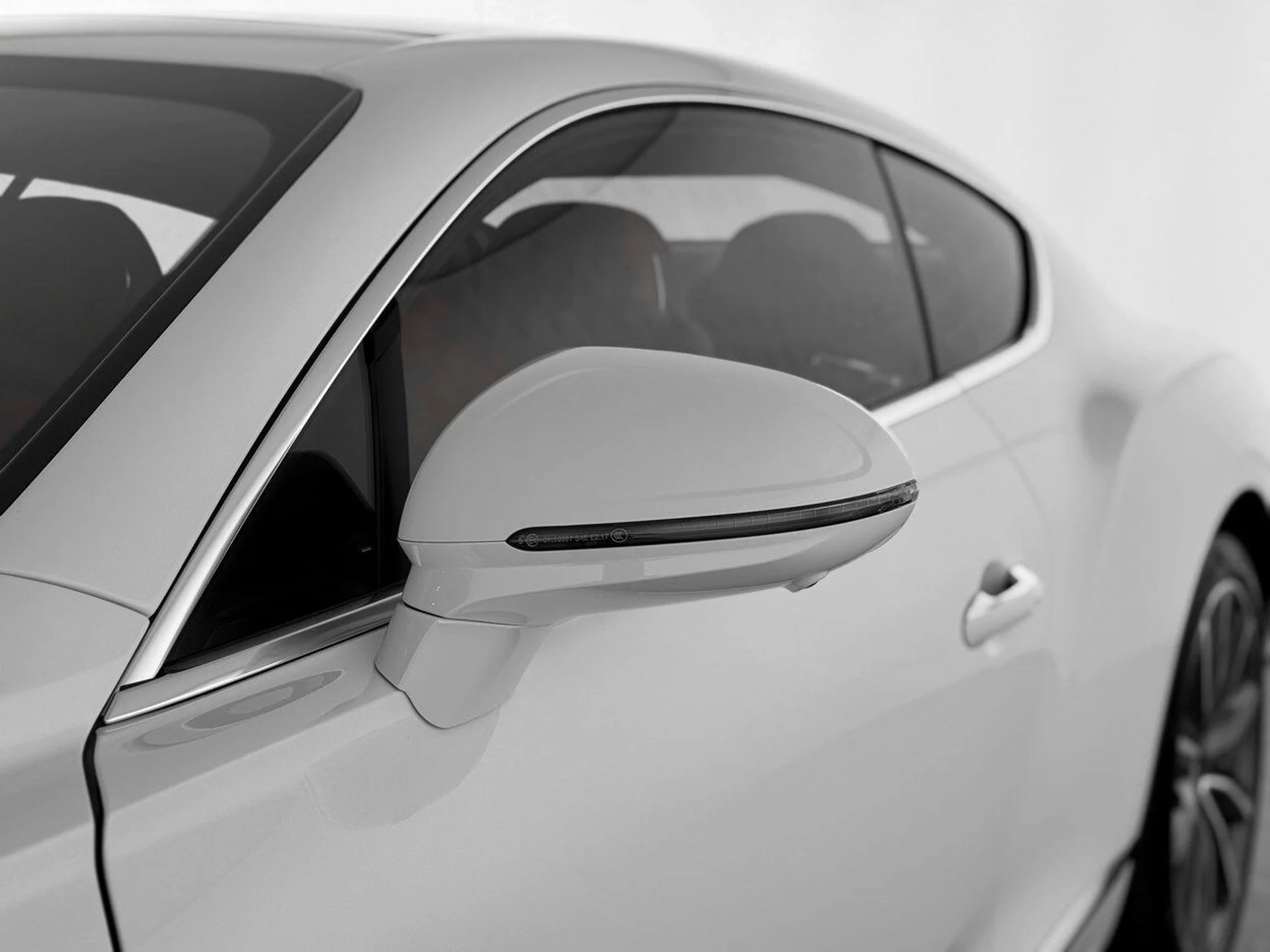 mph037_2902862748_824ae9825d778b9e2f98fd1657d04102x_bbac53d033