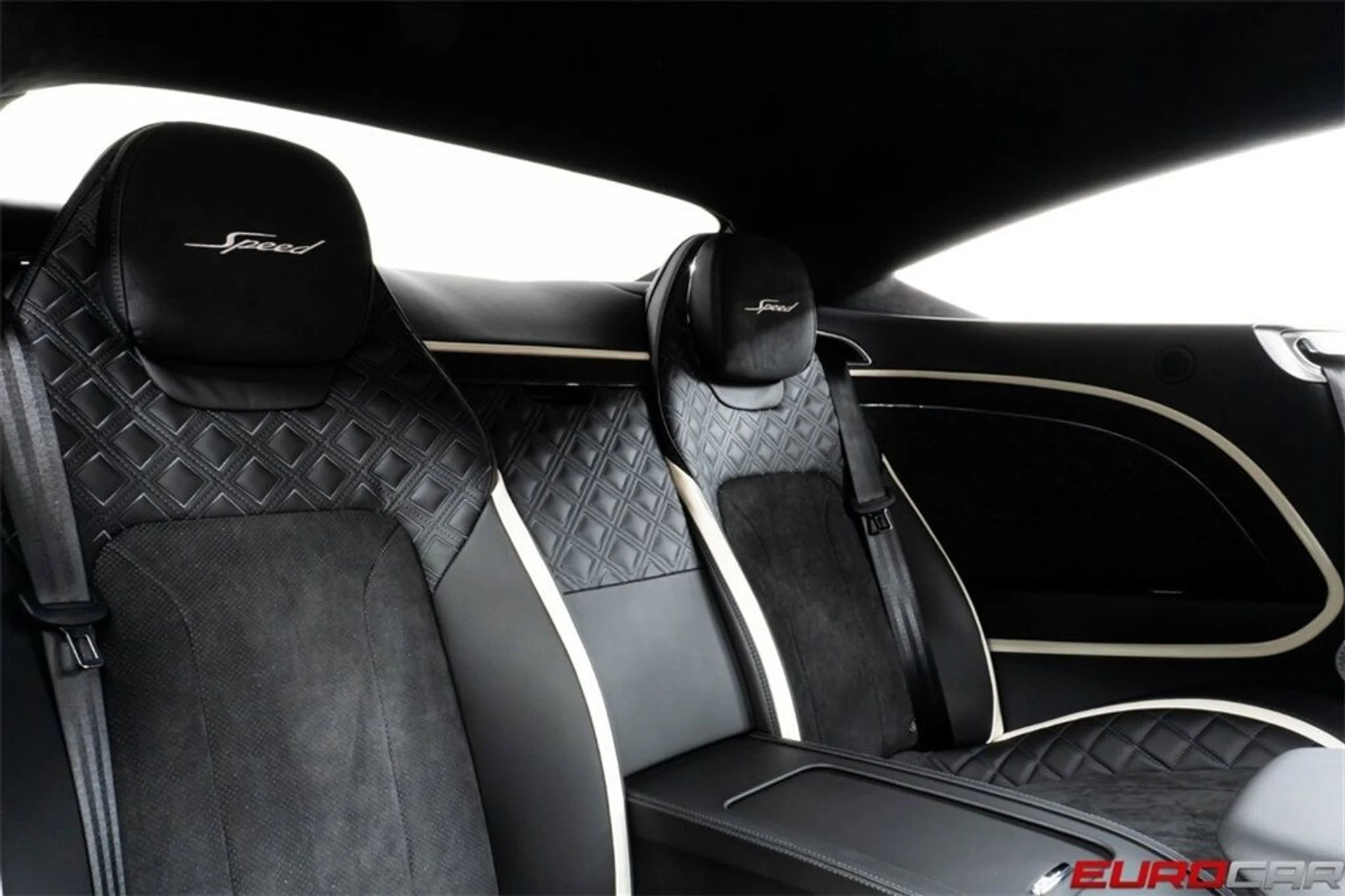 mph037_2910756946_image_38_8e47fc96d4