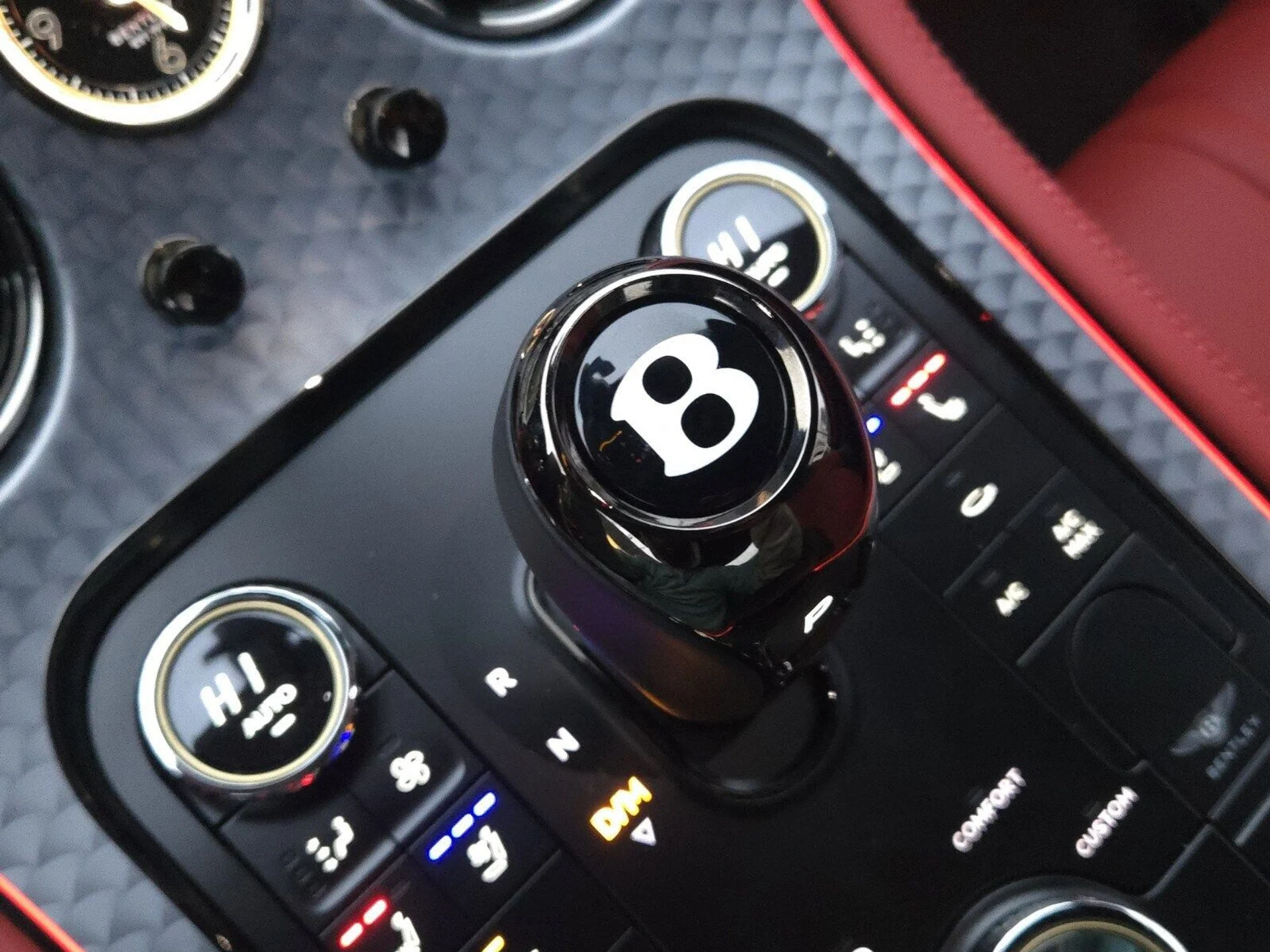 mph037_2925043302_4df305050bdf3fa05ce028bad19a41f3x_724dd7cb77