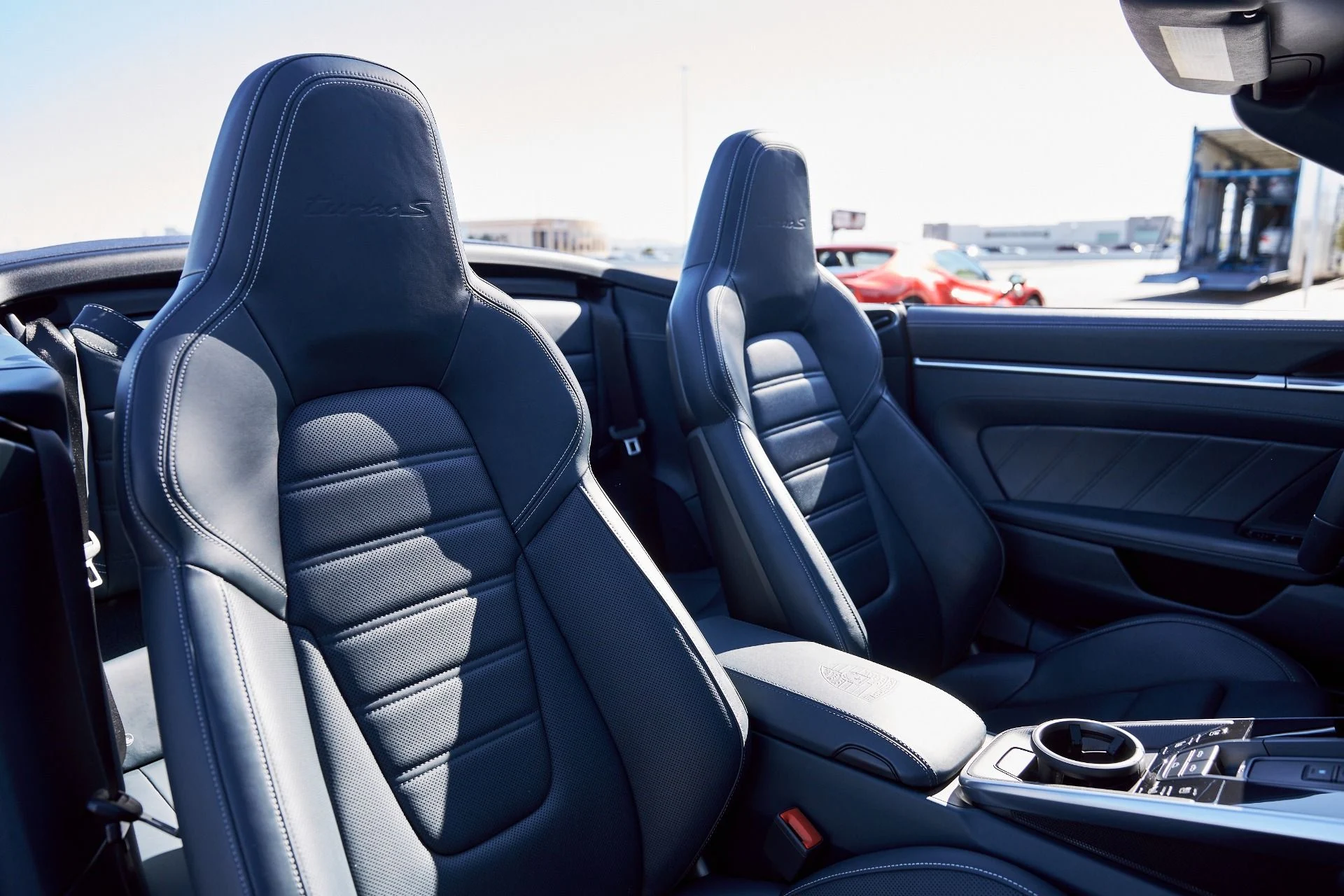 mph037_293302376_Used_2021_Porsche_911_Turbo_S_1768868945_4de91524a8