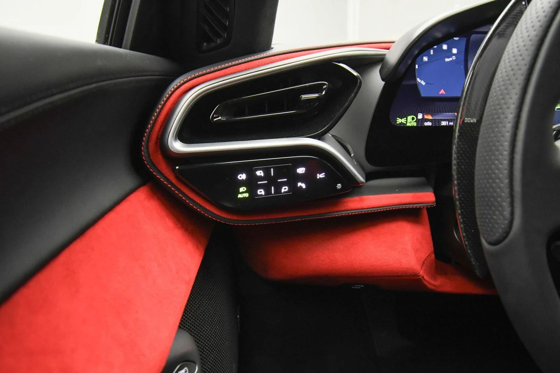 mph037_2942040879_Used_2024_Ferrari_296_GTB_in_Nero_1740646652_01ebc368c5