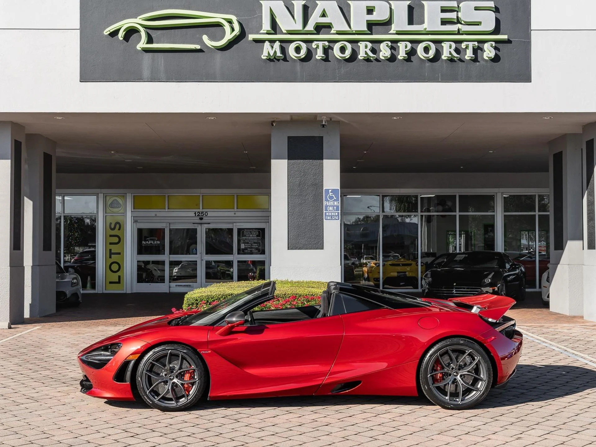 mph037_2943811703_Used_2020_Mc_Laren_720_S_1766077581_82aab0fa10