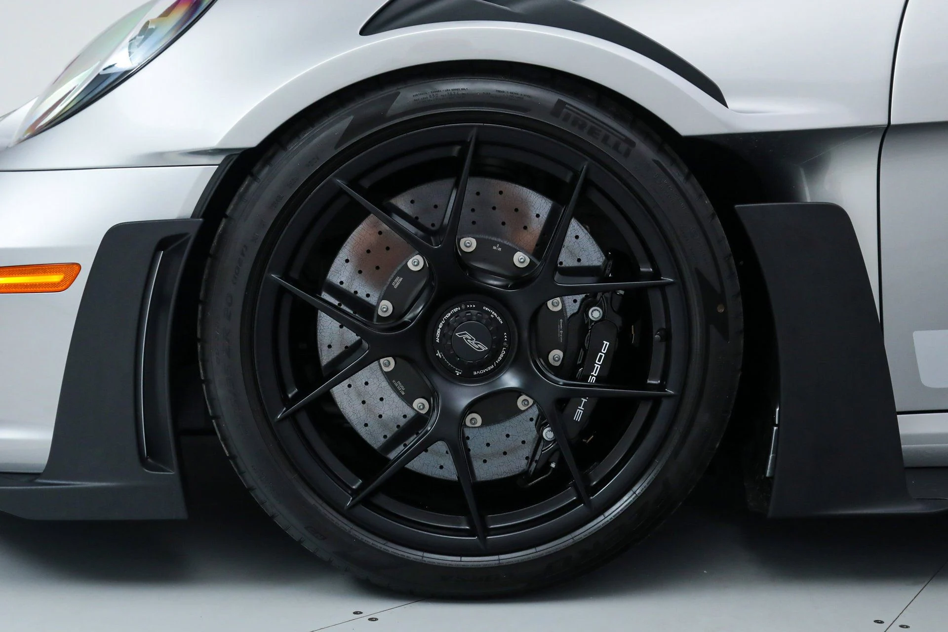 mph037_2954076419_dddd3fc77951e0467004e1fc26e95b32_1d0ce29e68