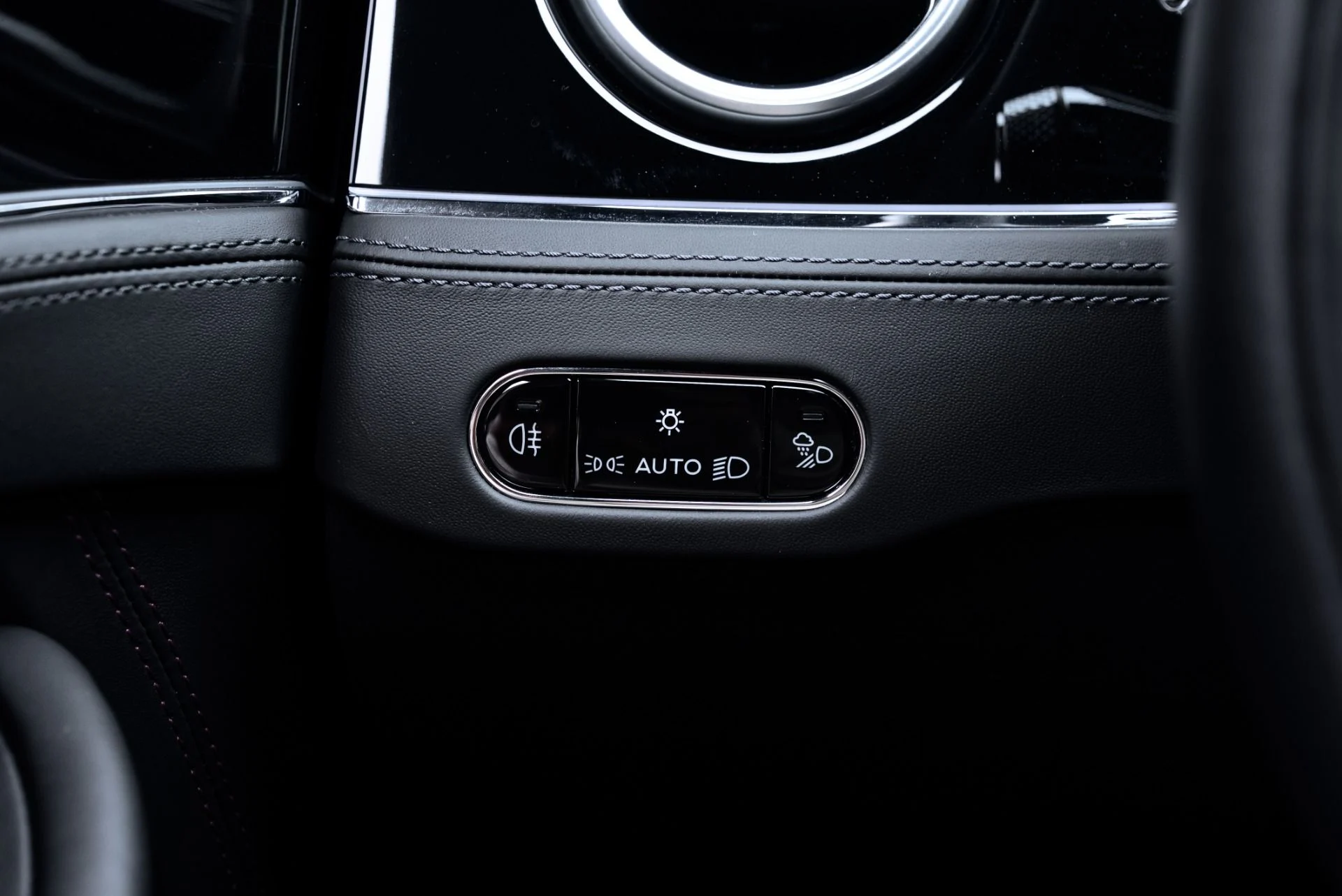 mph037_295538682_Used_2023_Bentley_Continental_GT_V8_1775153266_a435b58607