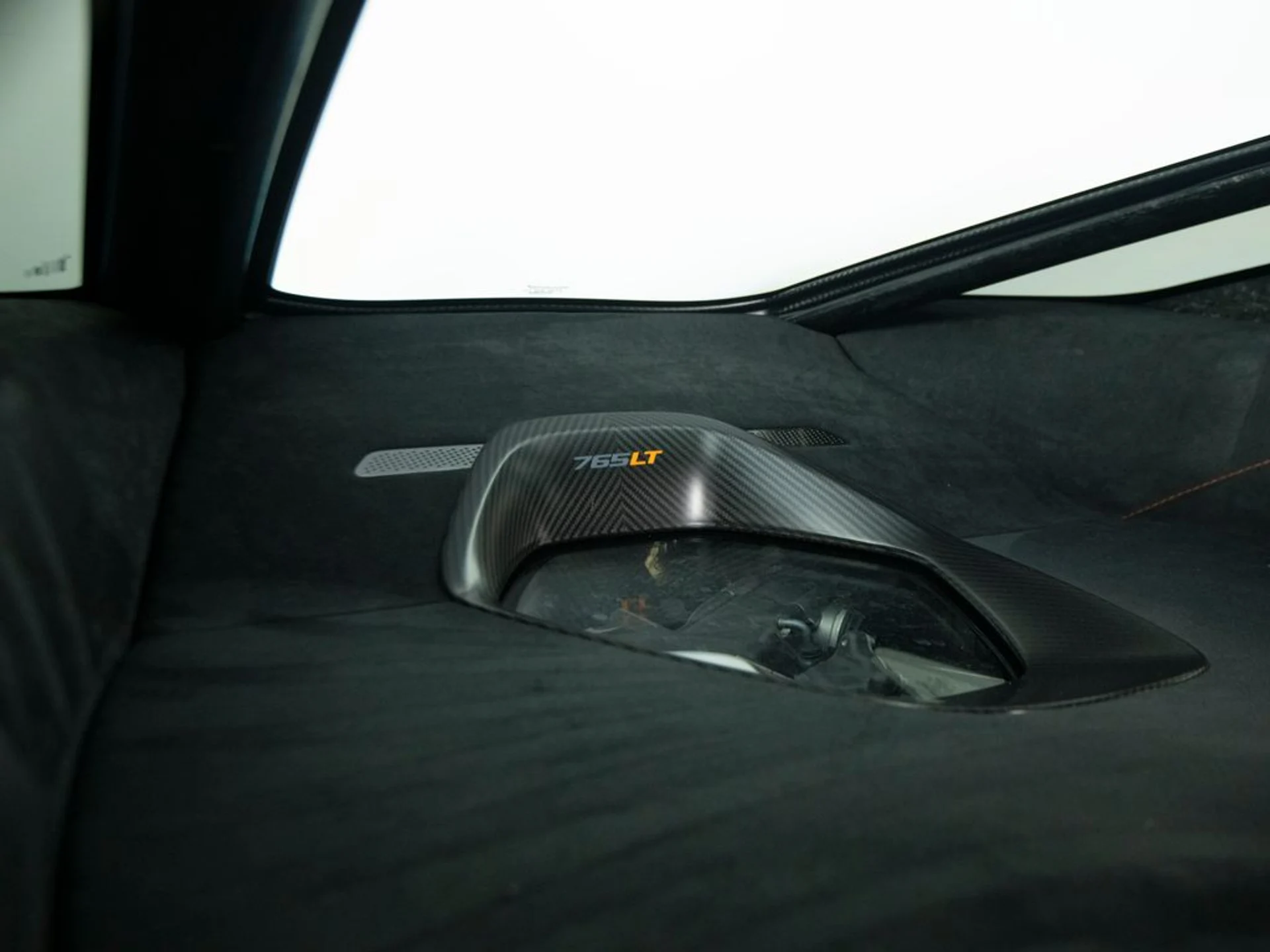 mph037_2957641253_efe6bf92c6b6589f195235f6093291dcx_c14cacf4ad