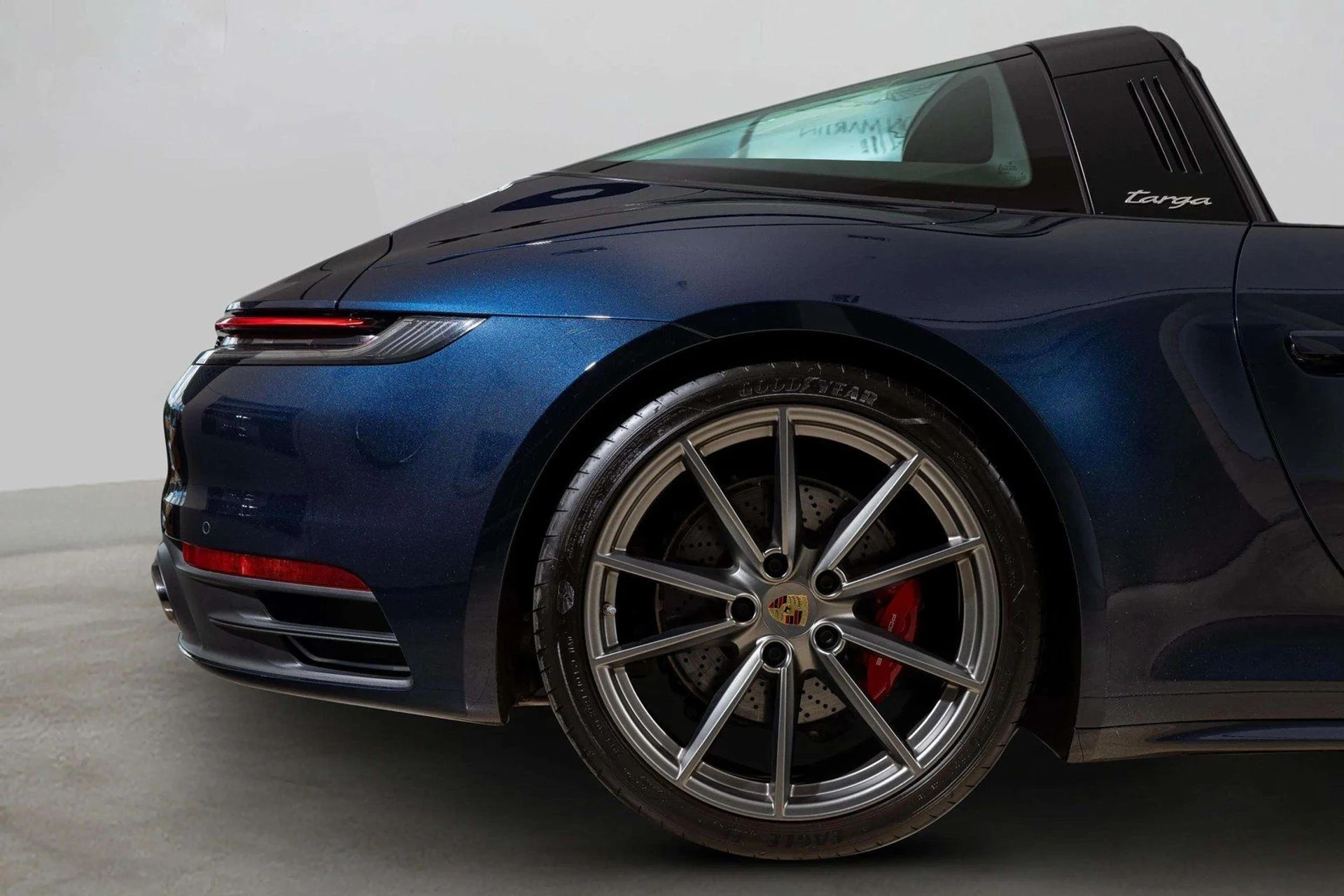 mph037_295882214_image_38_3e434cf90f