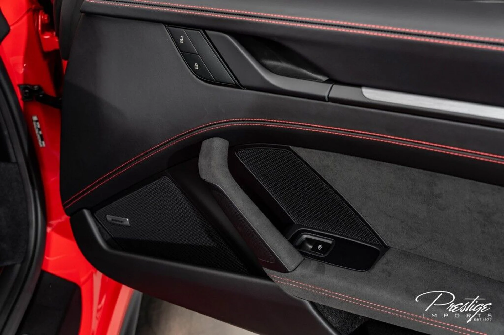 mph037_2979479950_a6e1509d18c7b8bbd5d758839df5945c_704af3a5e9